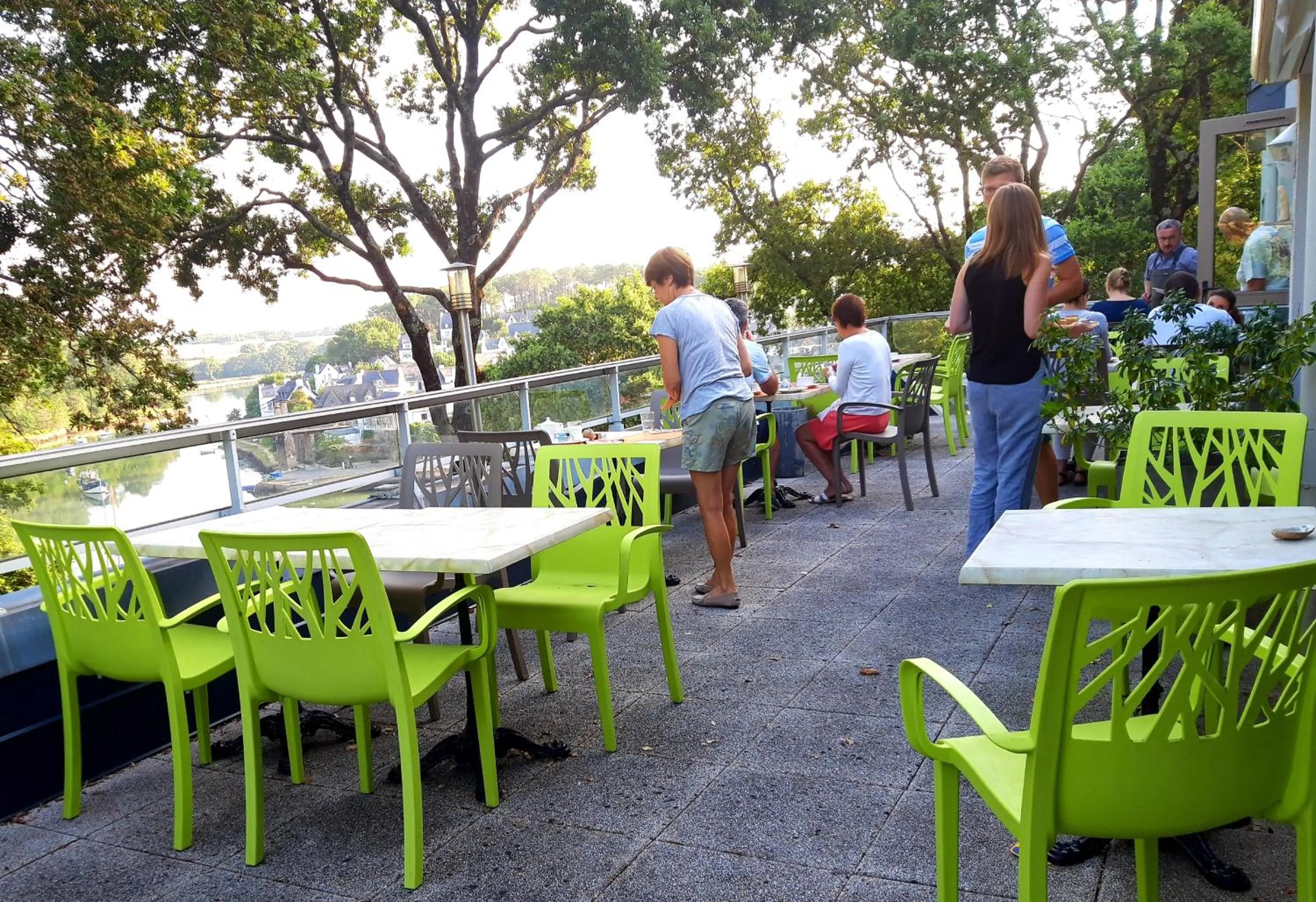 Balcony/Terrace in Hotel Alicia Auray Le Bono