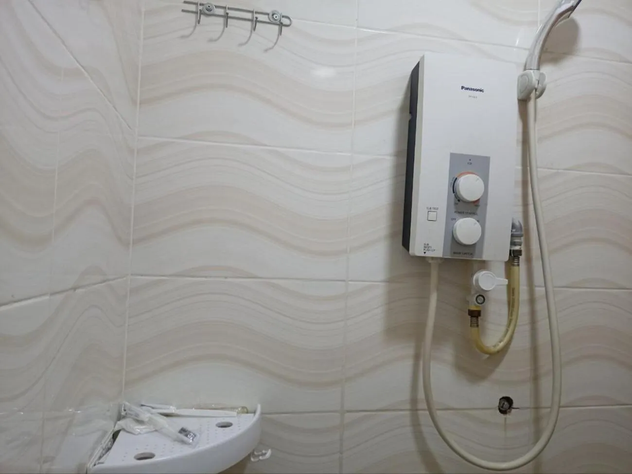 Shower in Saujana City Hotel