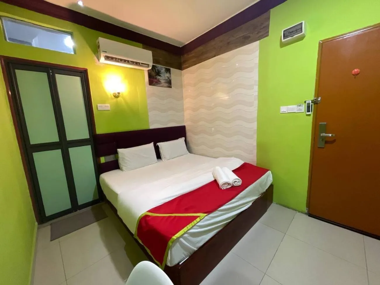 Bed in Saujana City Hotel