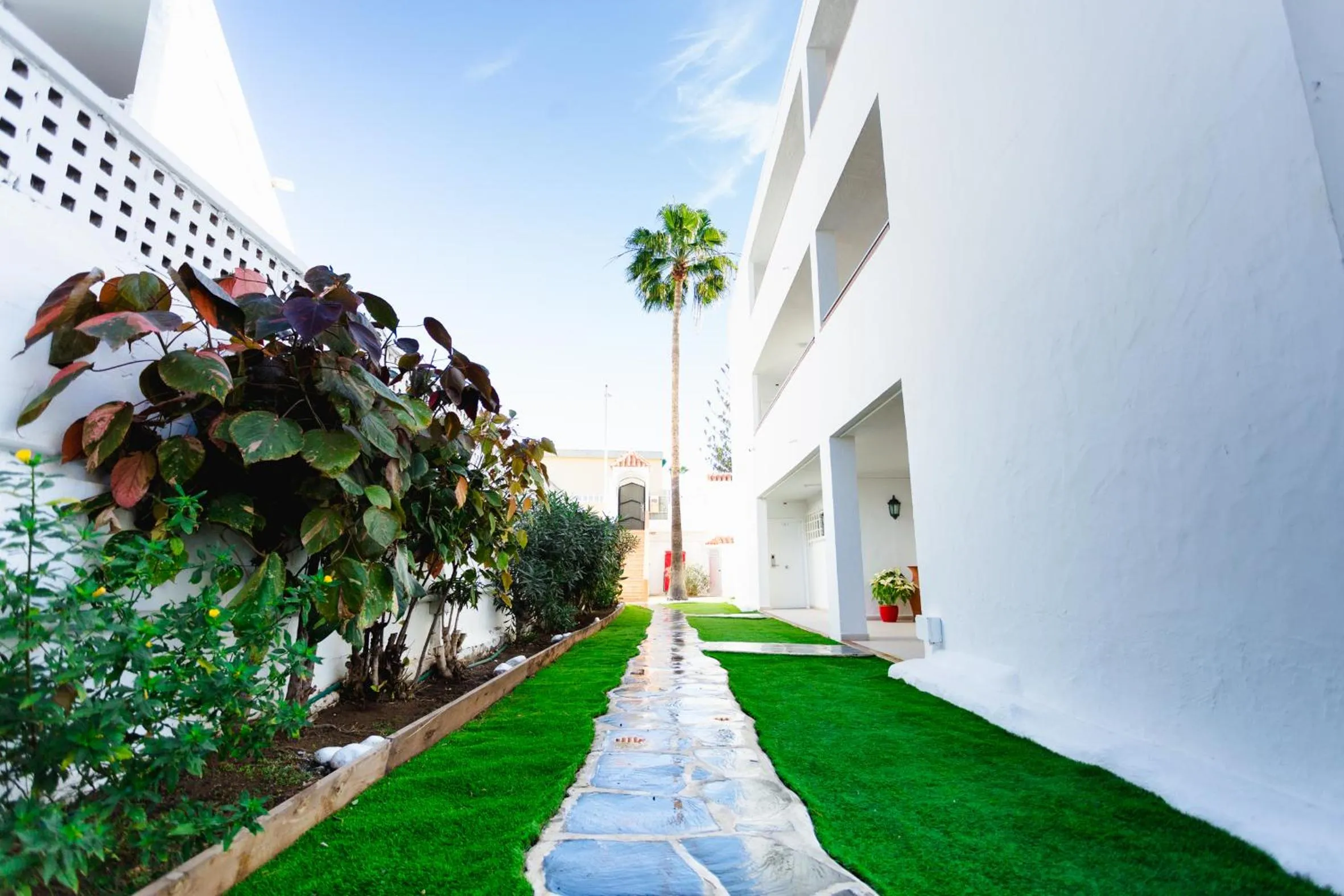 Property building in Atlantic Sun Beach - Gay Men Only