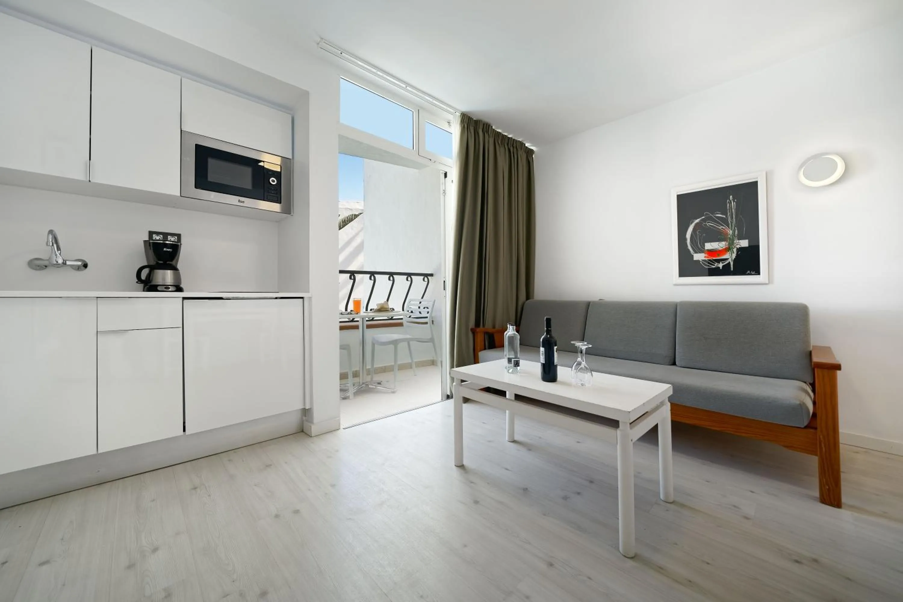 Kitchen or kitchenette in Atlantic Sun Beach - Gay Men Only