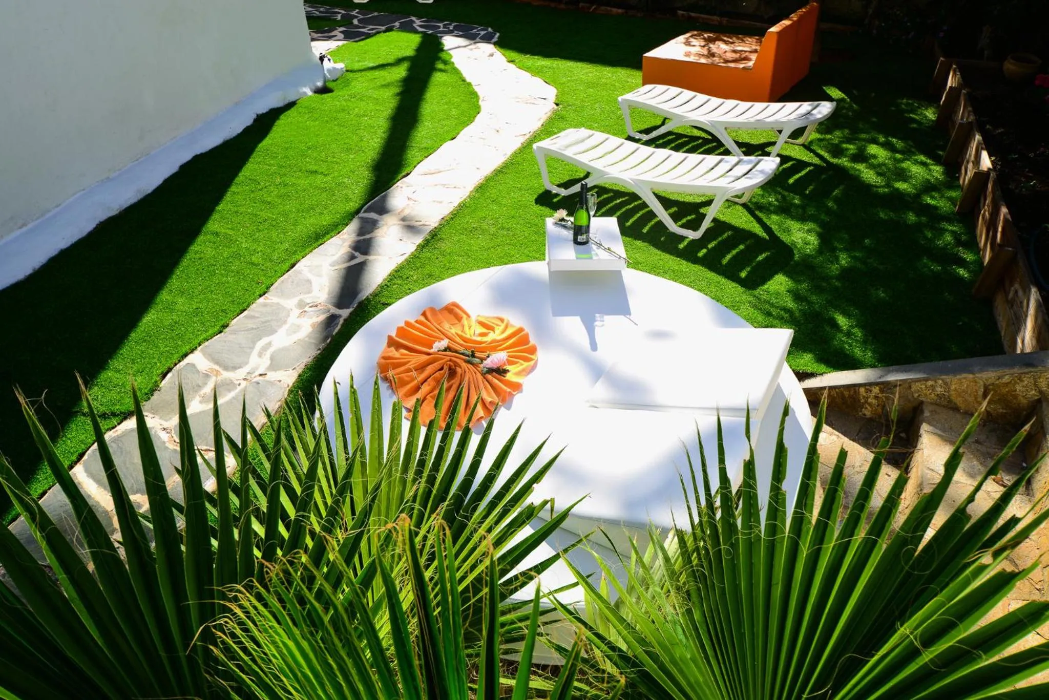 Garden in Atlantic Sun Beach - Gay Men Only