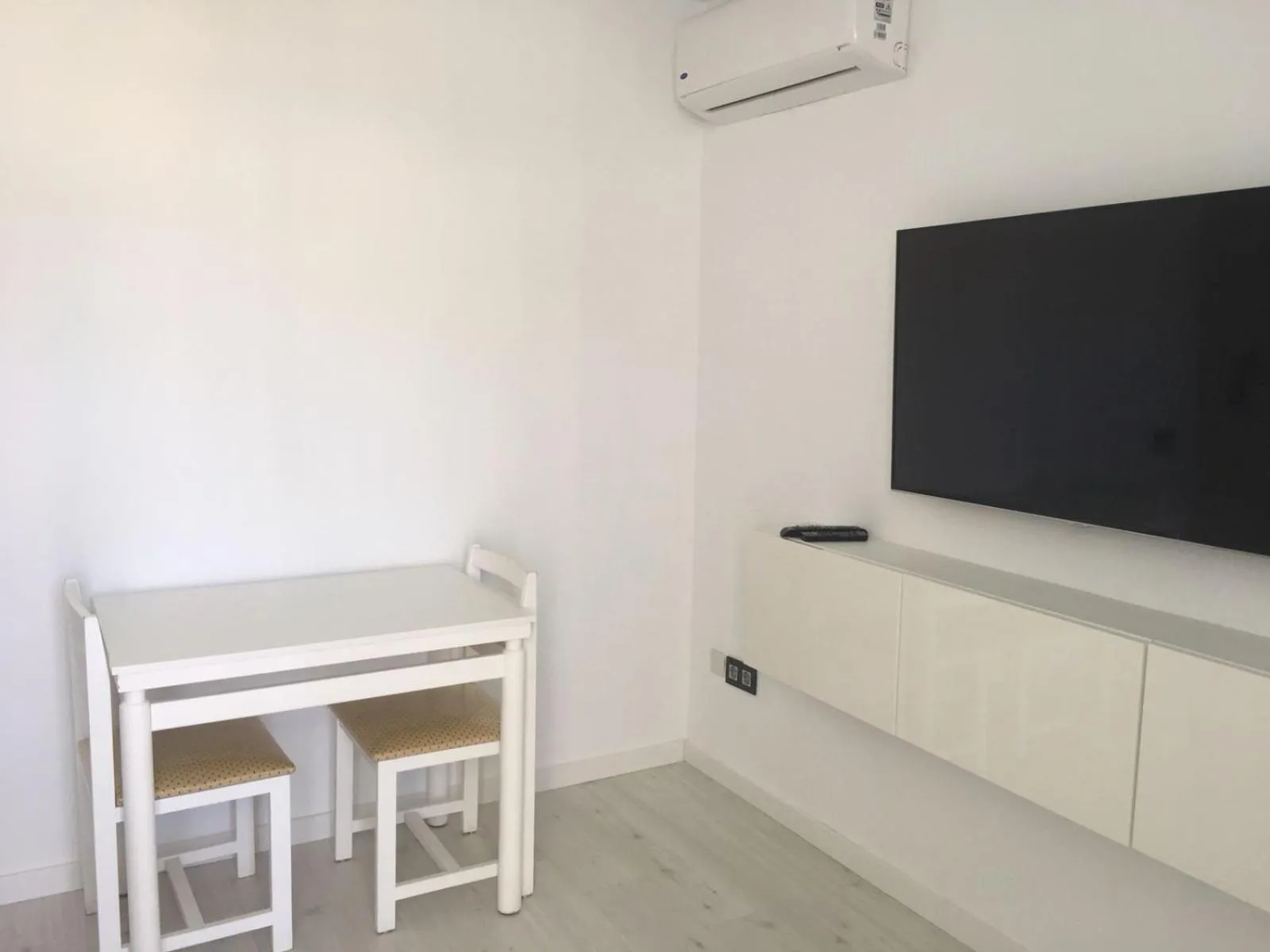 Living room in Atlantic Sun Beach - Gay Men Only