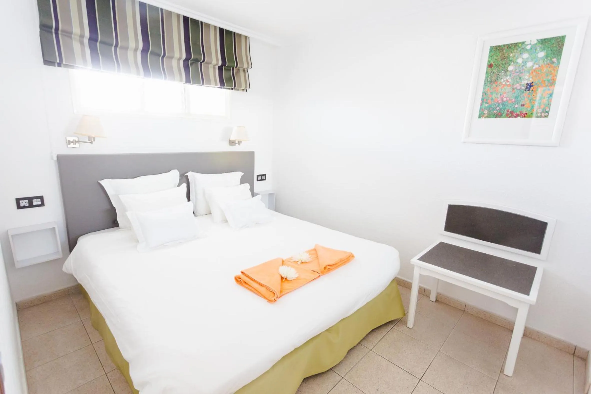 Bedroom, Bed in Atlantic Sun Beach - Gay Men Only