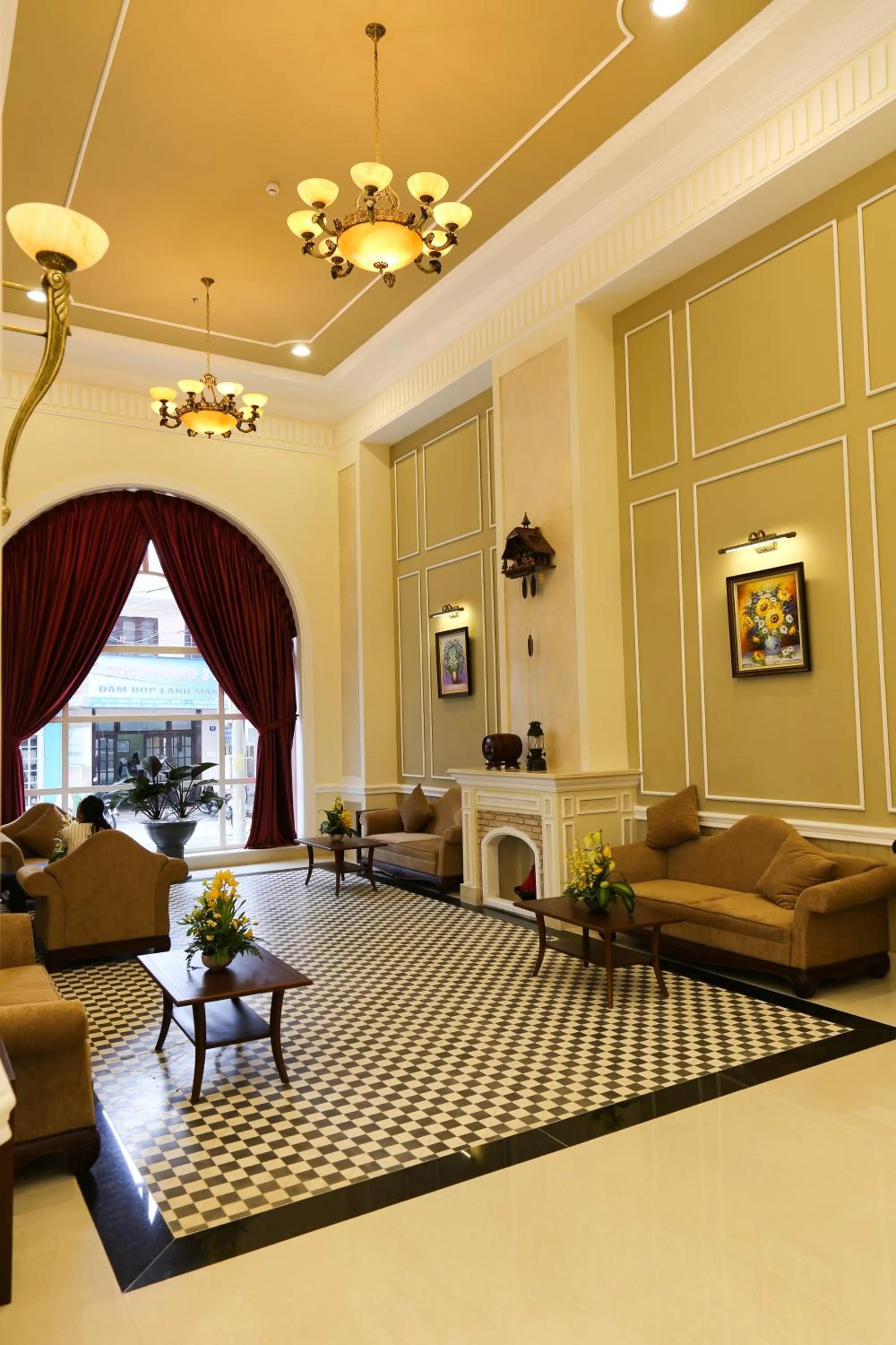 Seating area in Iris Dalat Hotel