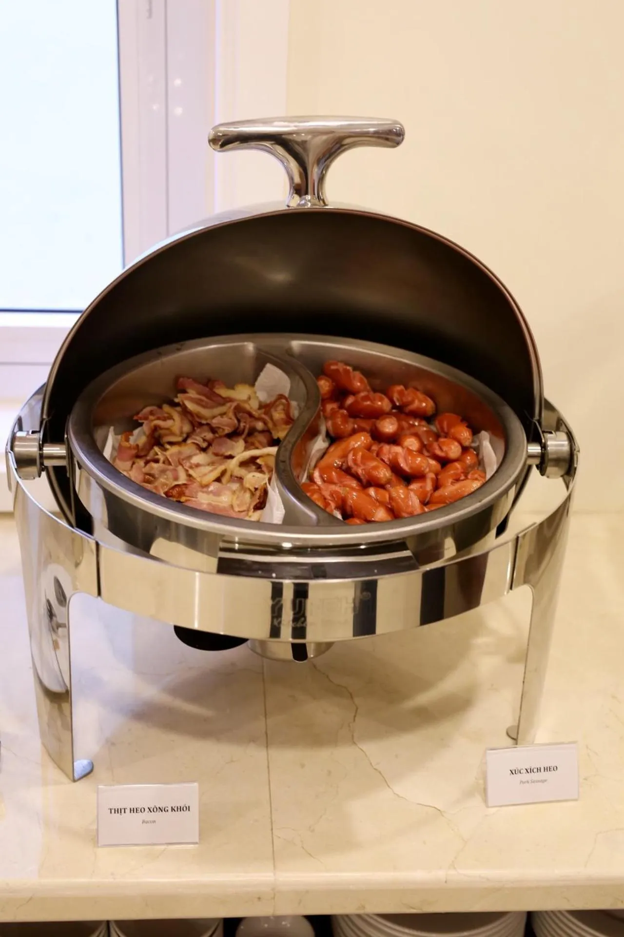 Breakfast in Iris Dalat Hotel