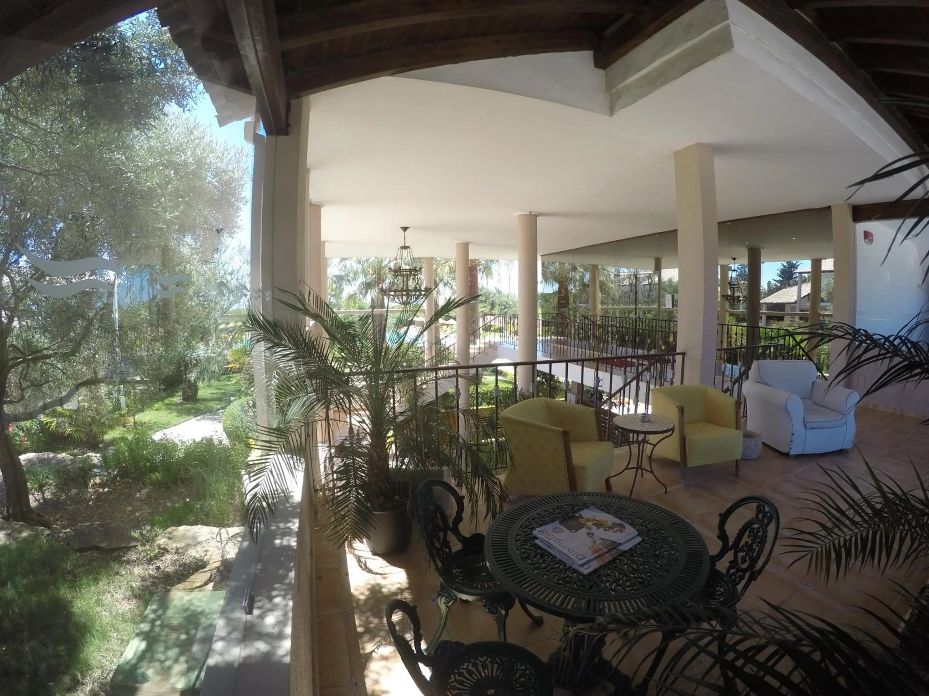 Lounge or bar in Luzmar Villas