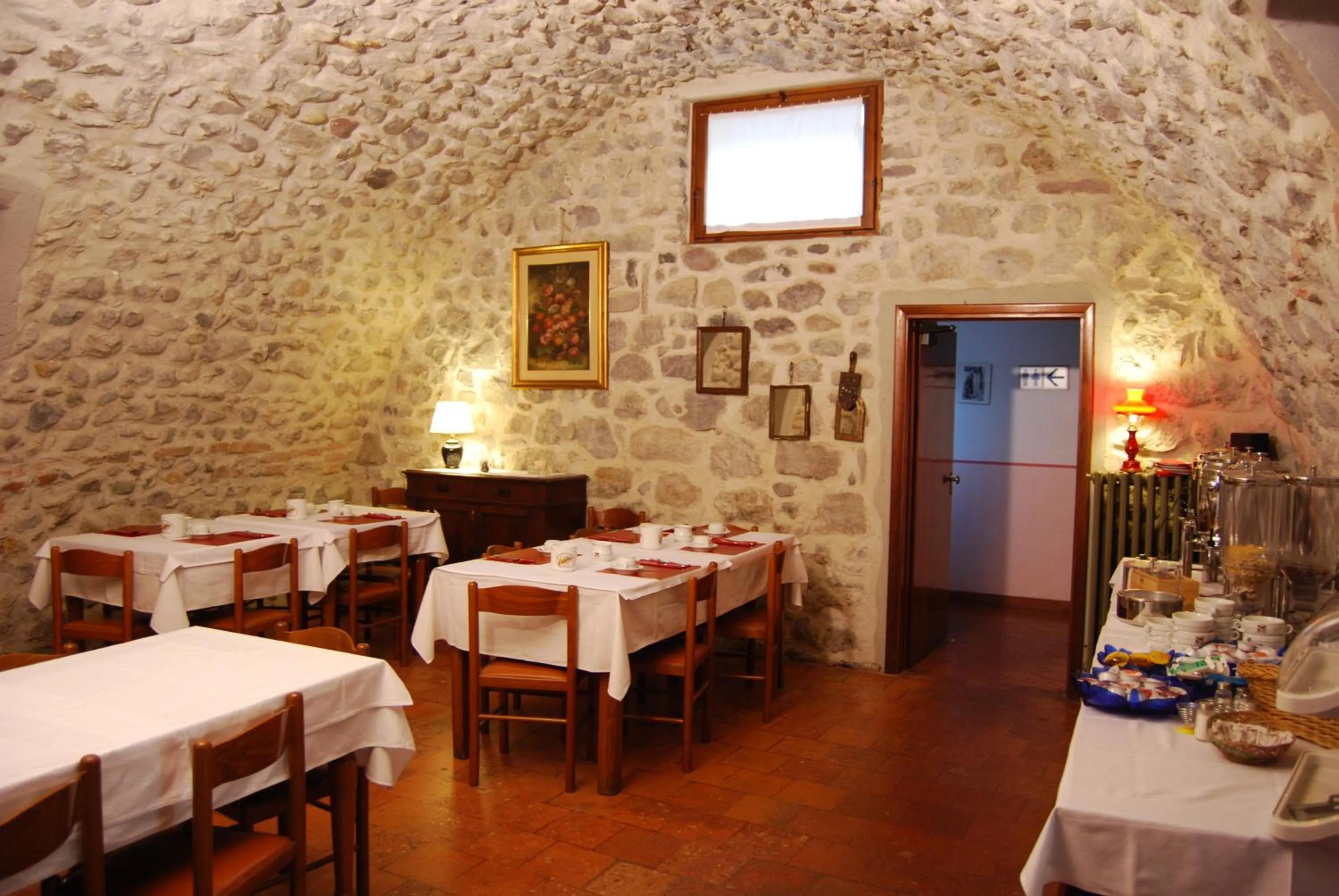 Restaurant/places to eat in Albergo Ristorante Orazio