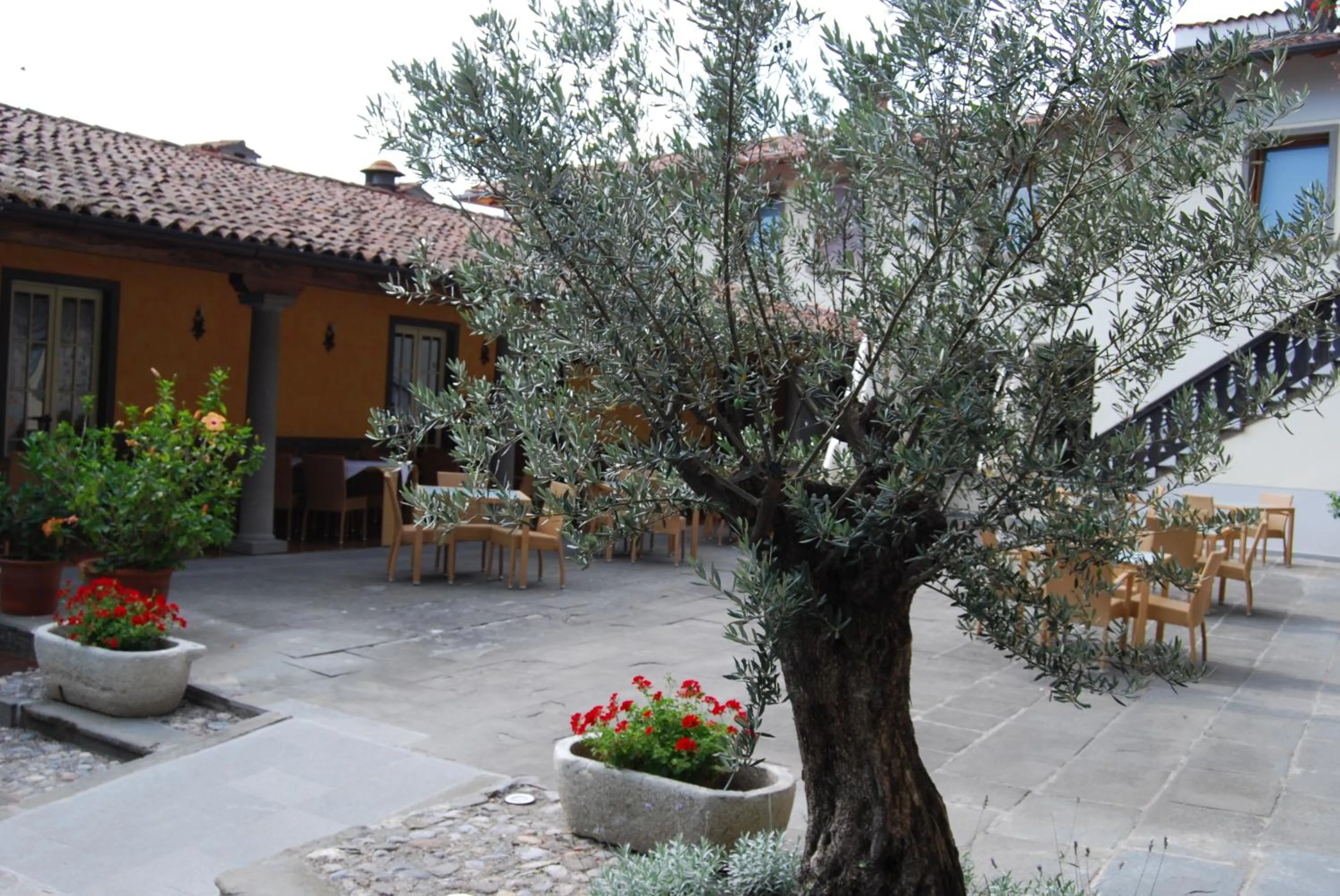 Decorative detail in Albergo Ristorante Orazio