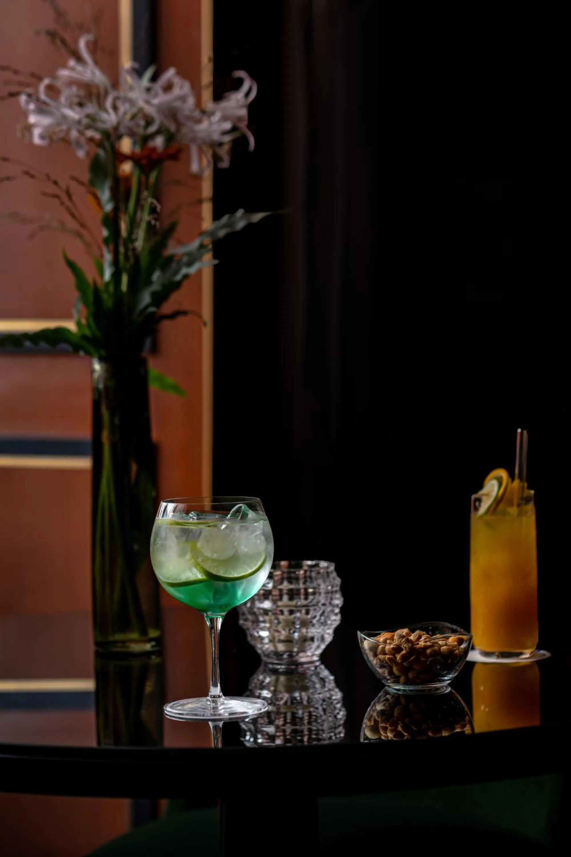 Lounge or bar in La Chambre du Marais