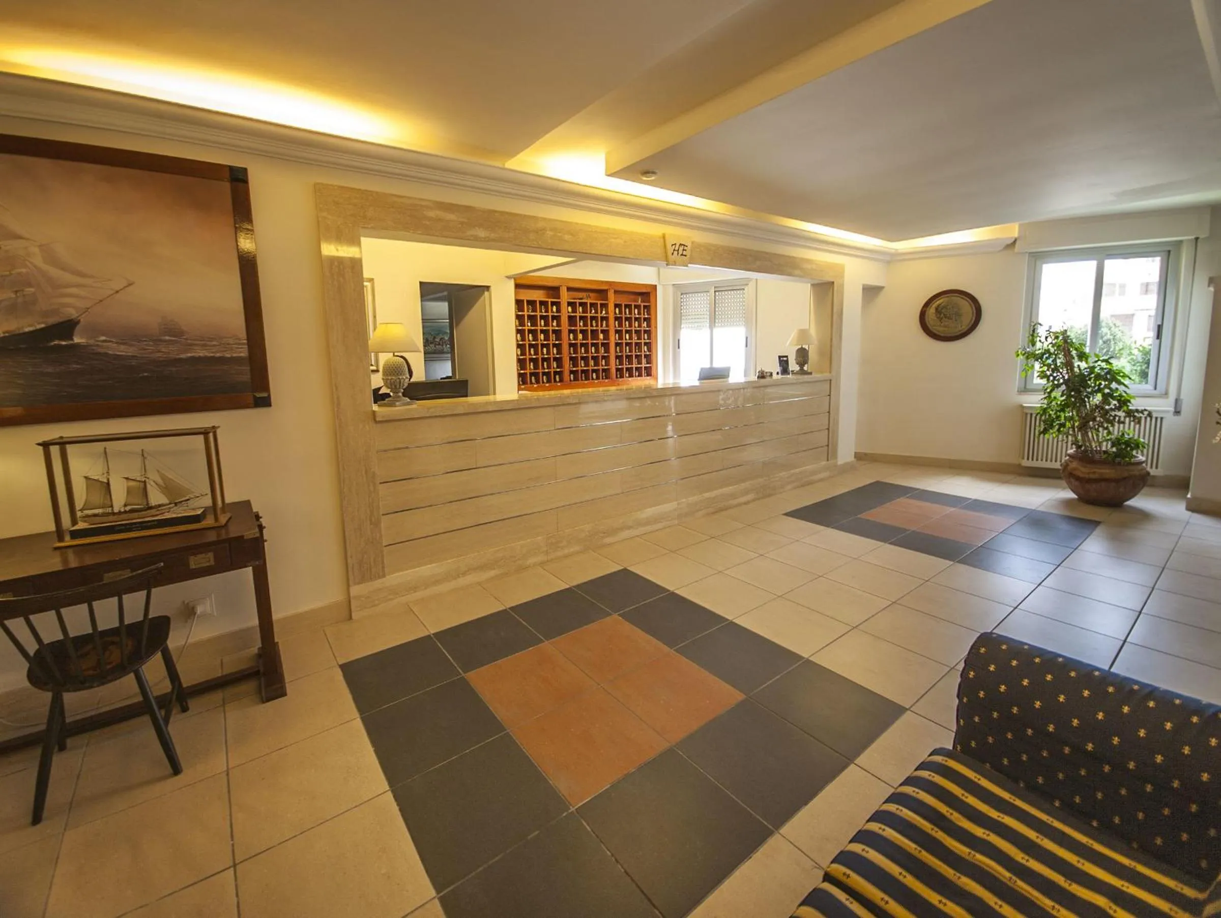 Day in Hotel Enterprise