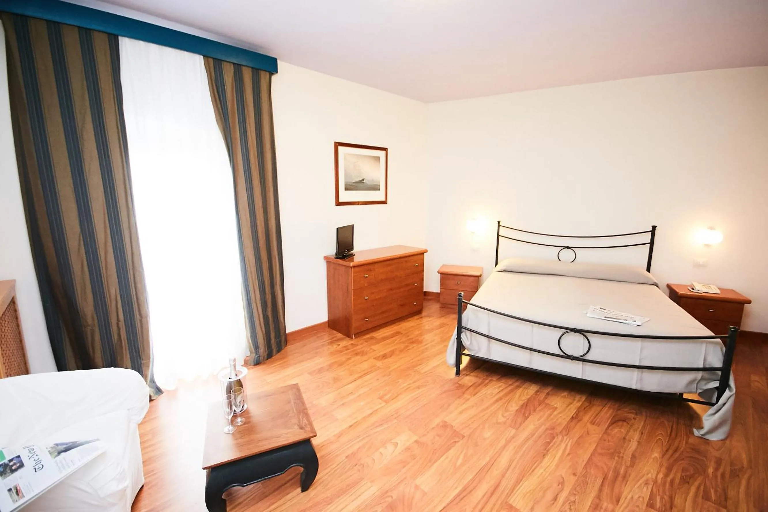 Bed in Hotel Enterprise