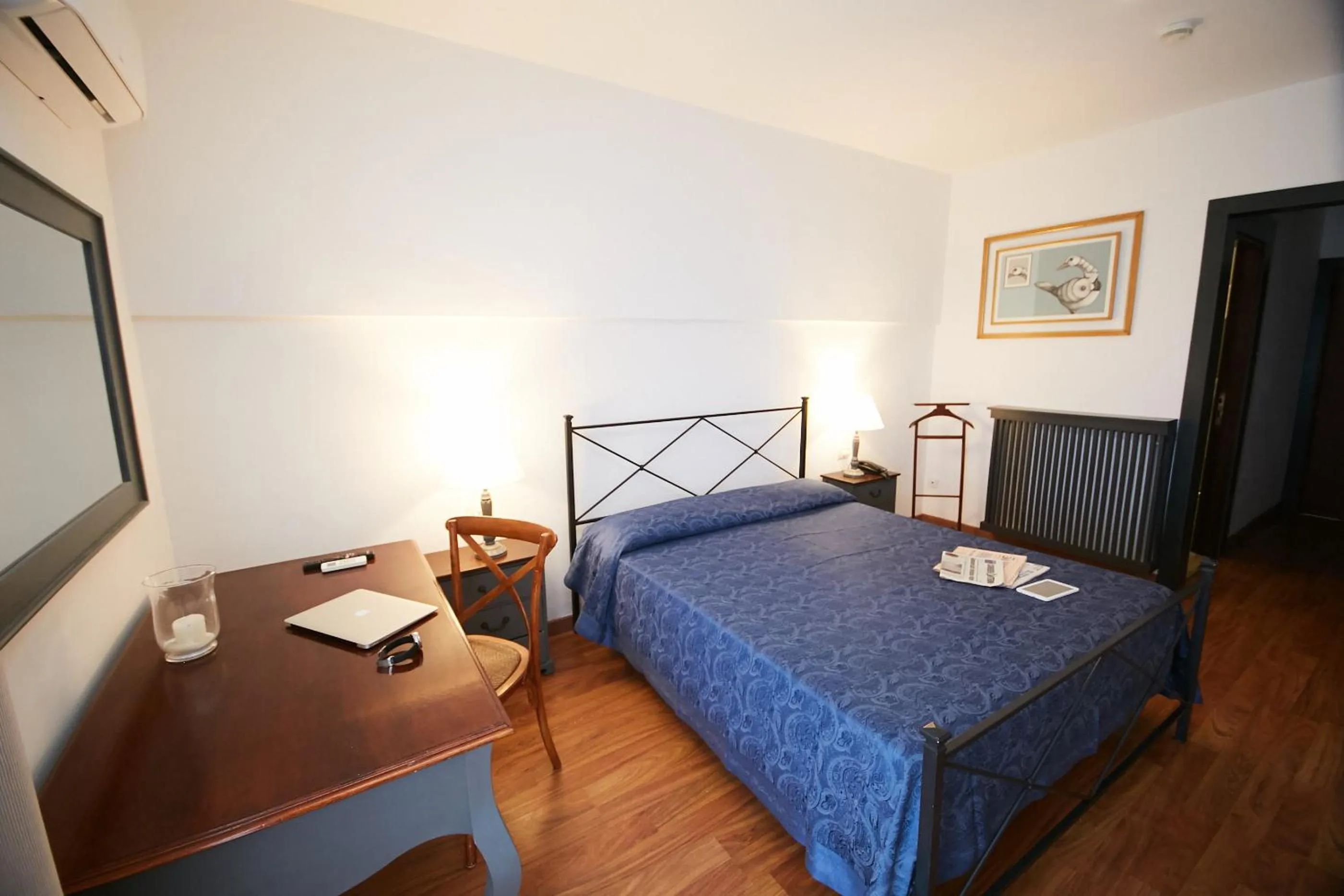 Bed in Hotel Enterprise