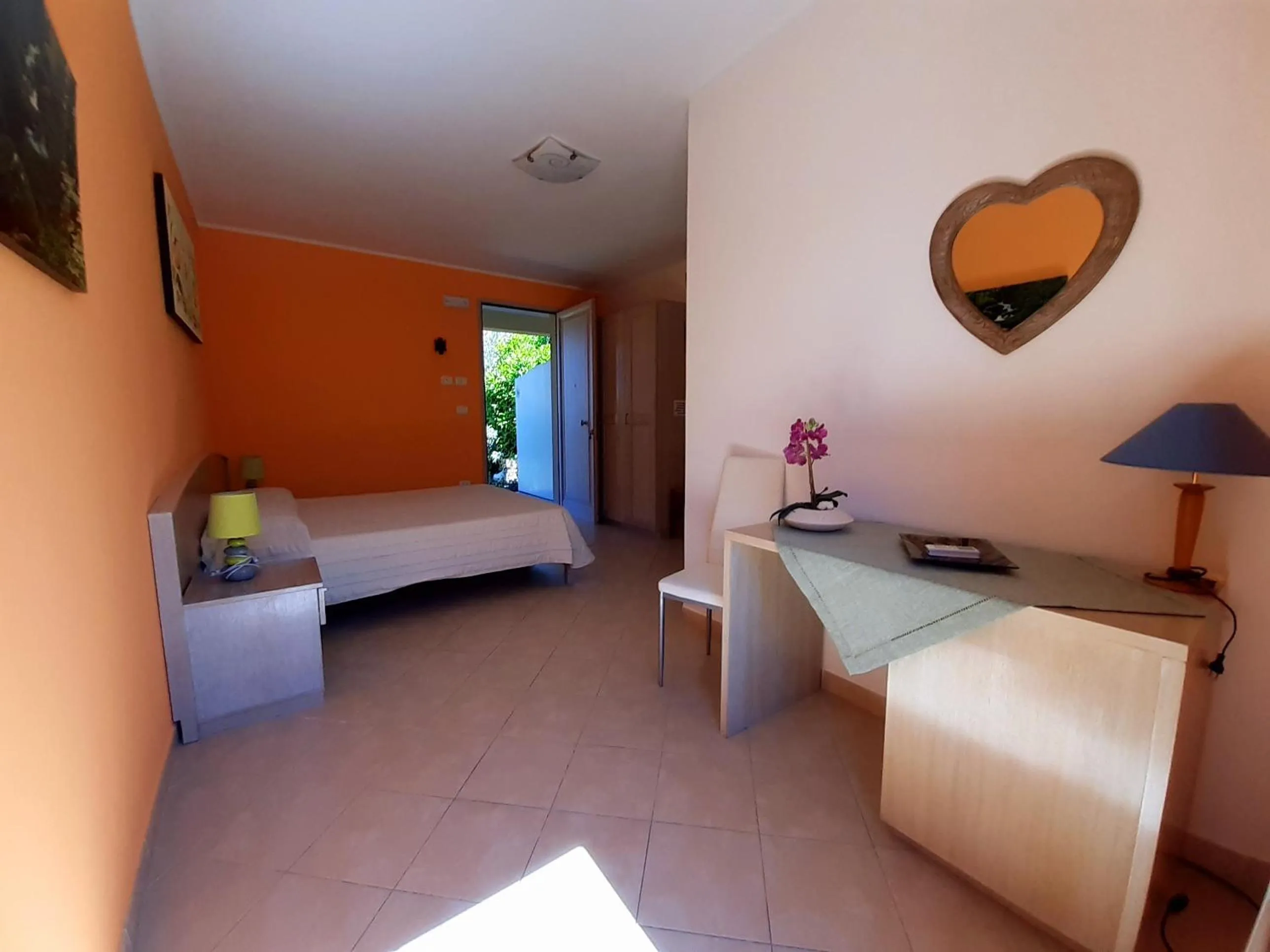 Bed in B&B Borgo Minerva