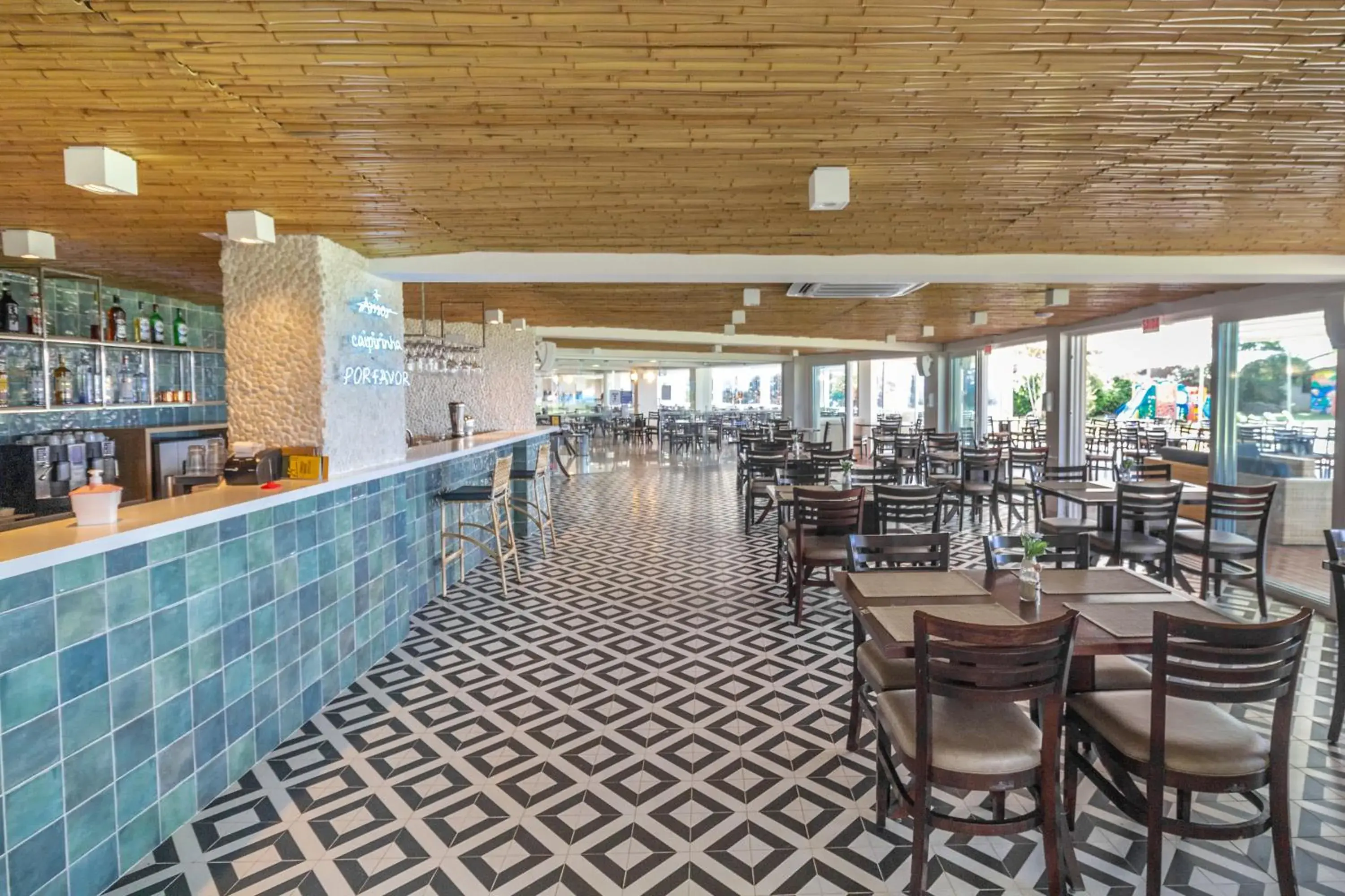 Restaurant/places to eat in Hotel Porto Sol Beach Restaurant/places to eat in Hotel Porto Sol Beach