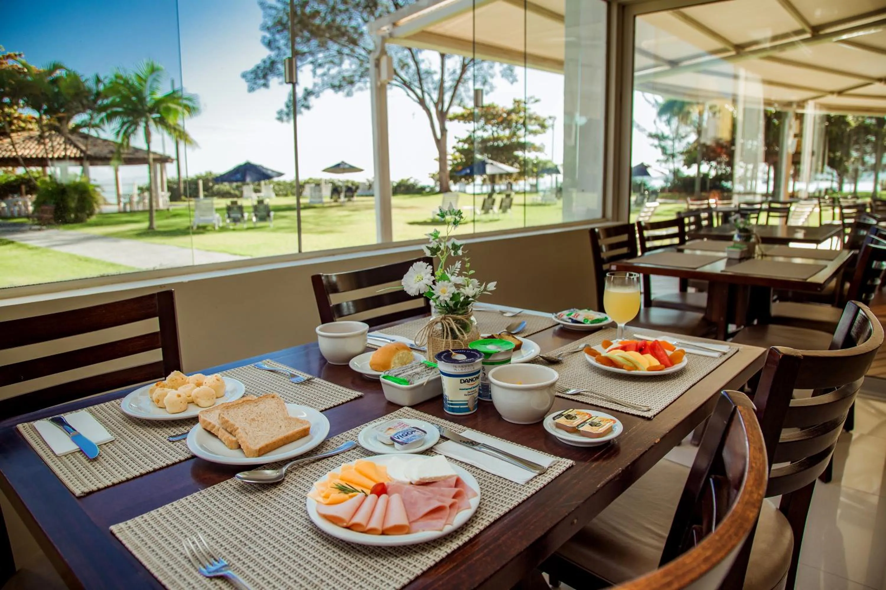 Restaurant/places to eat in Hotel Porto Sol Beach