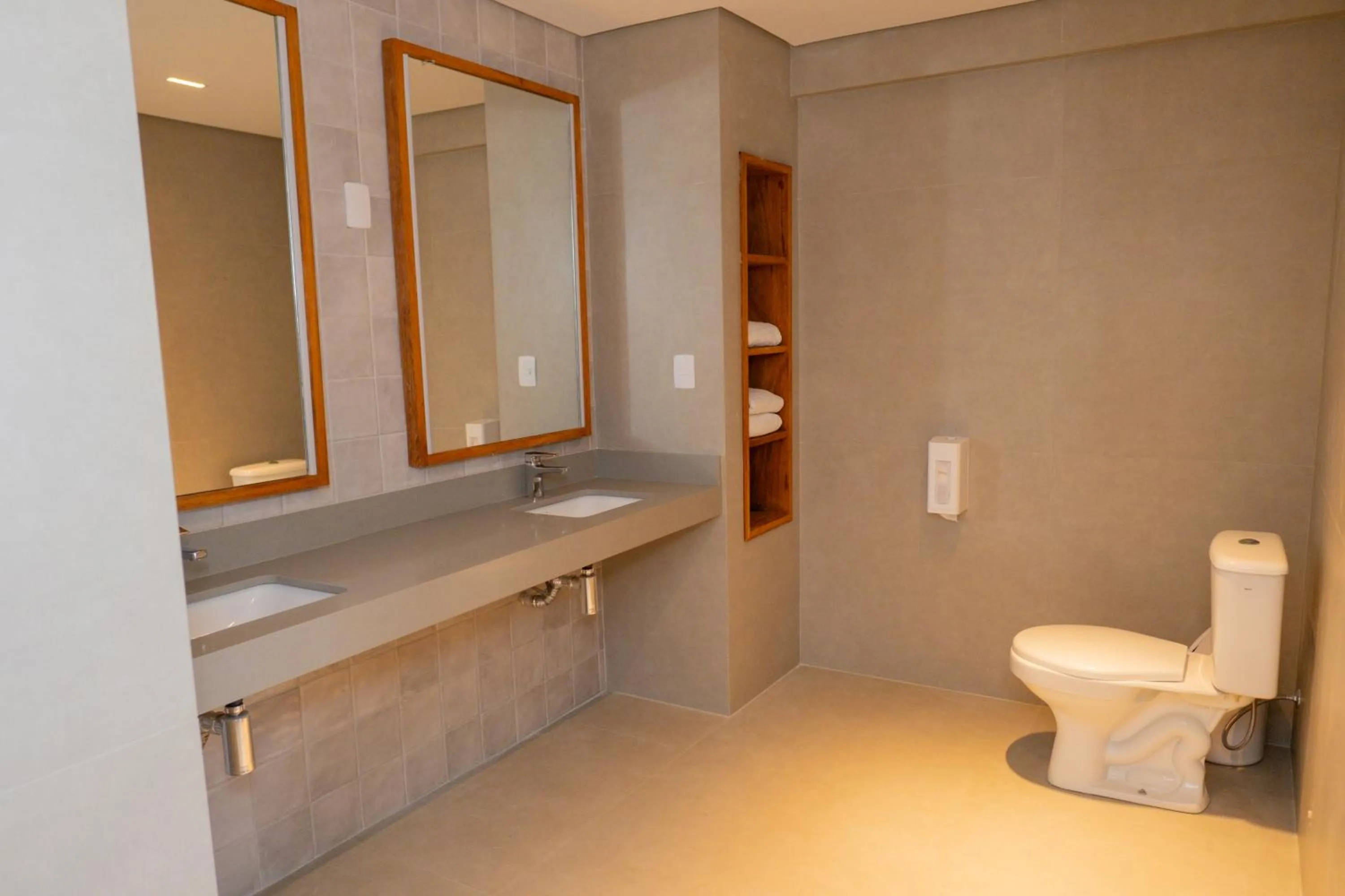 Bathroom in Hotel Porto Sol Beach