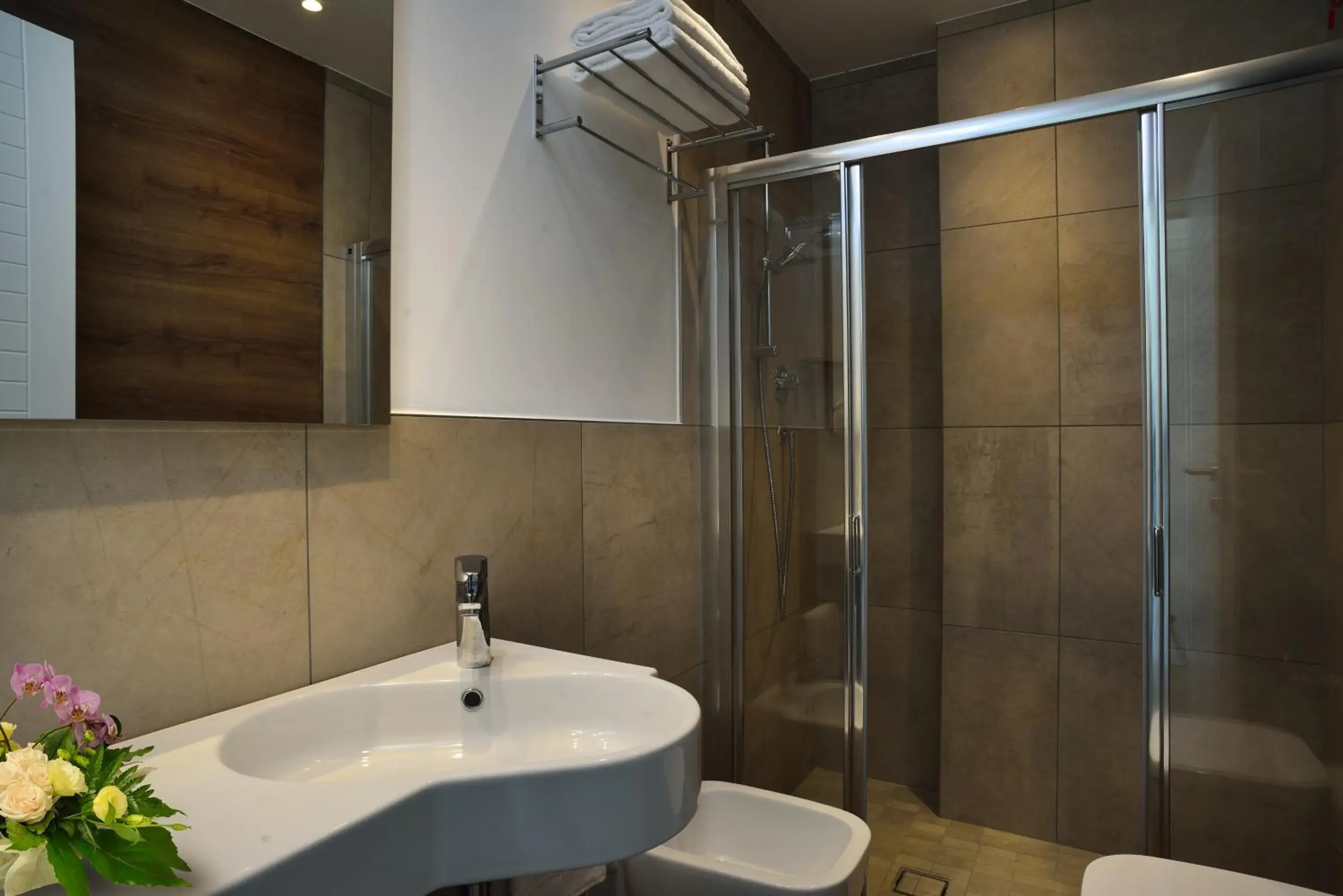 Shower, Bathroom in Embassy Hotel & Spa