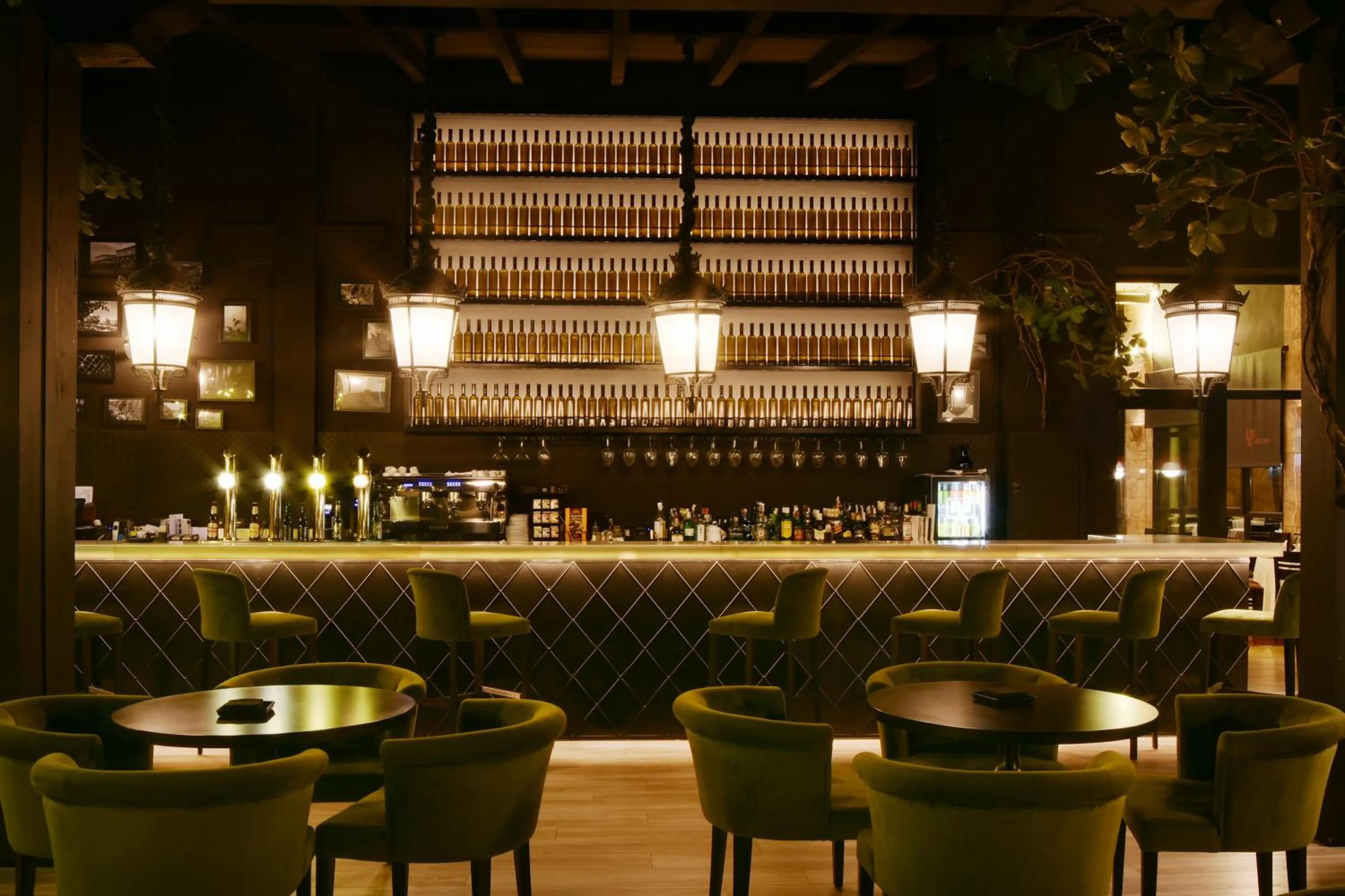 Restaurant/places to eat in Complejo Enoturístico Finca La Estacada