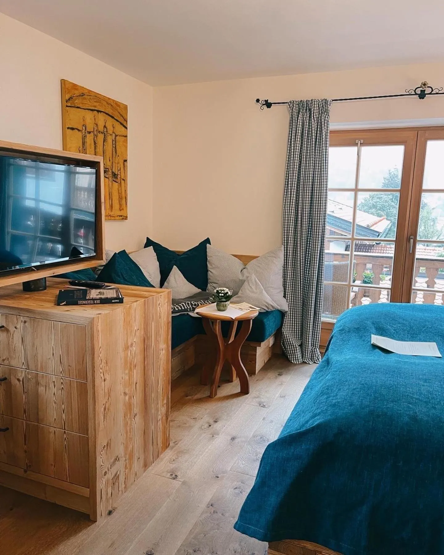 TV and multimedia, Bed in Hotel Maier zum Kirschner