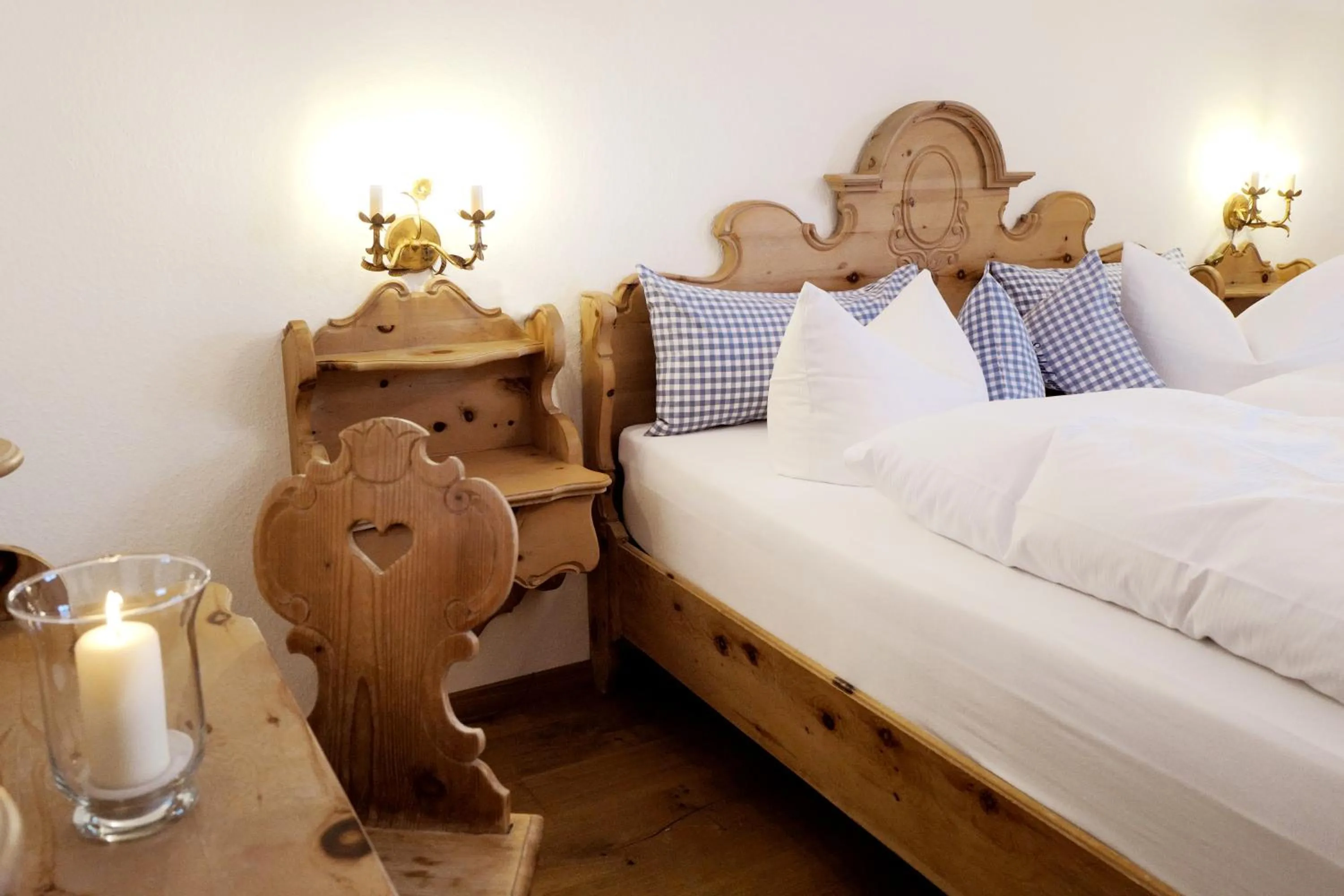 Bed in Hotel Maier zum Kirschner