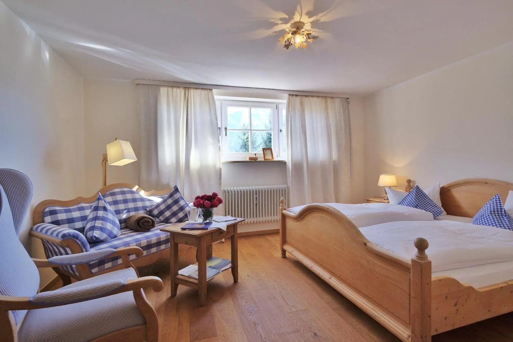 Small Double Room in Hotel Maier zum Kirschner