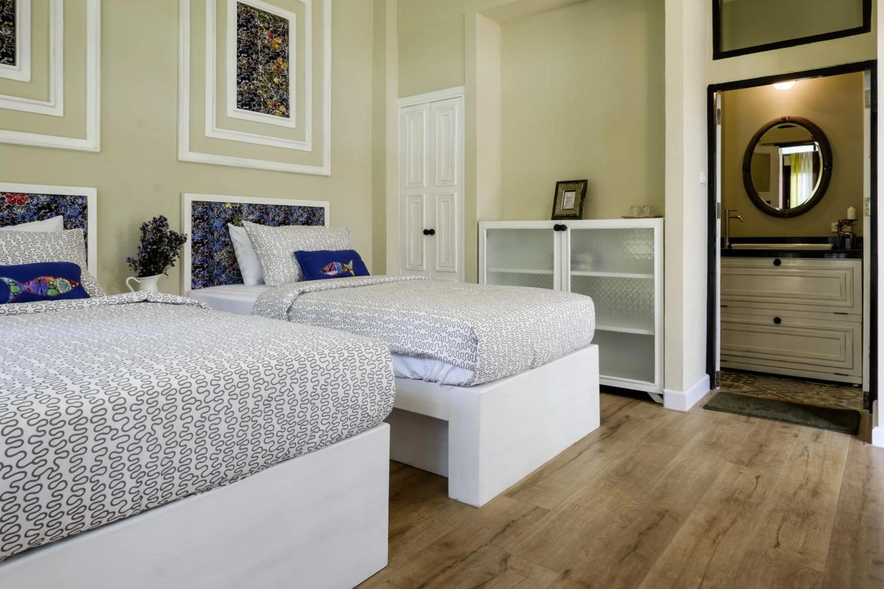 Bathroom, Bed in Amphawa Caza Platuu