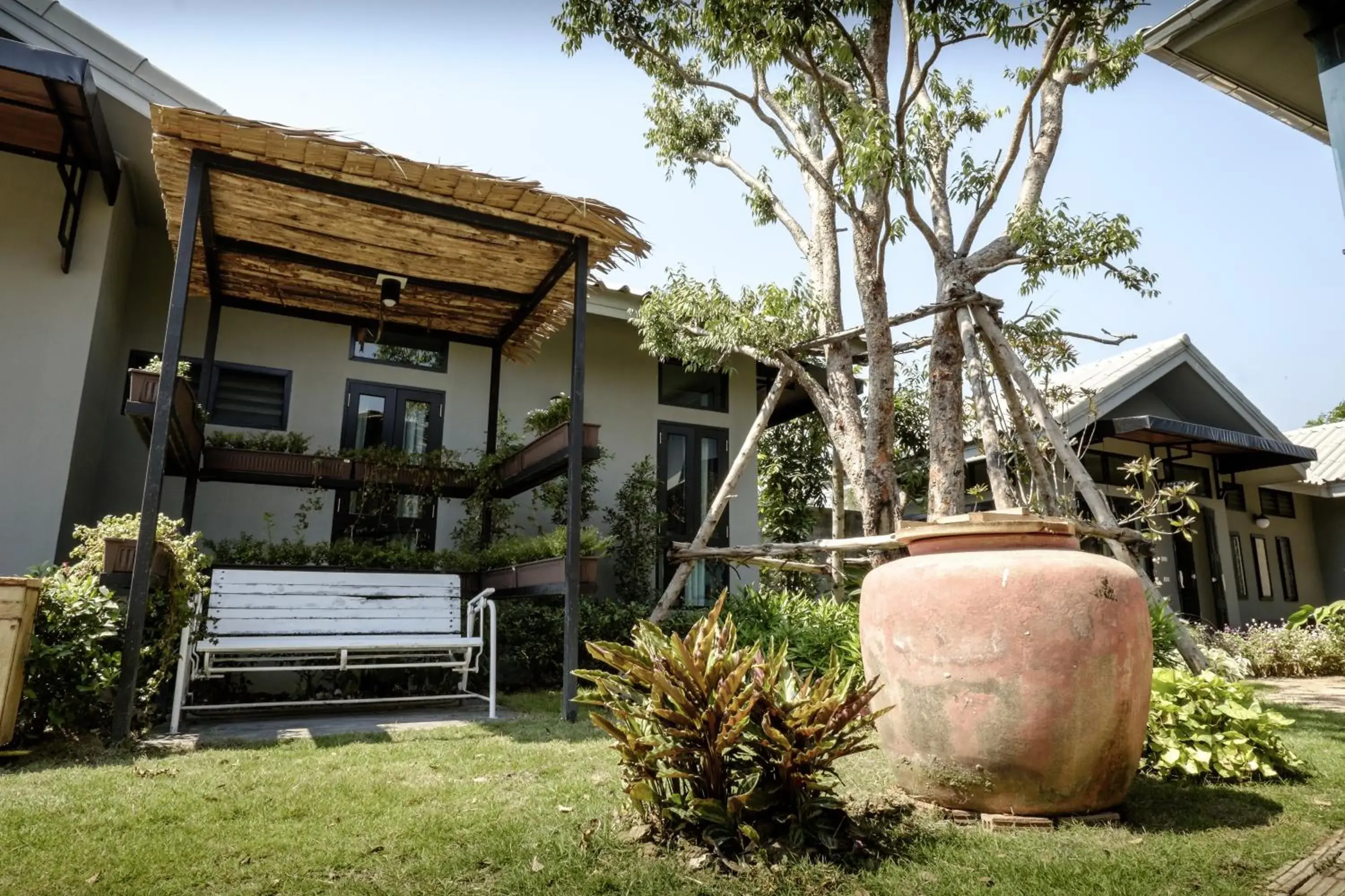 Garden view in Amphawa Caza Platuu Garden view in Amphawa Caza Platuu