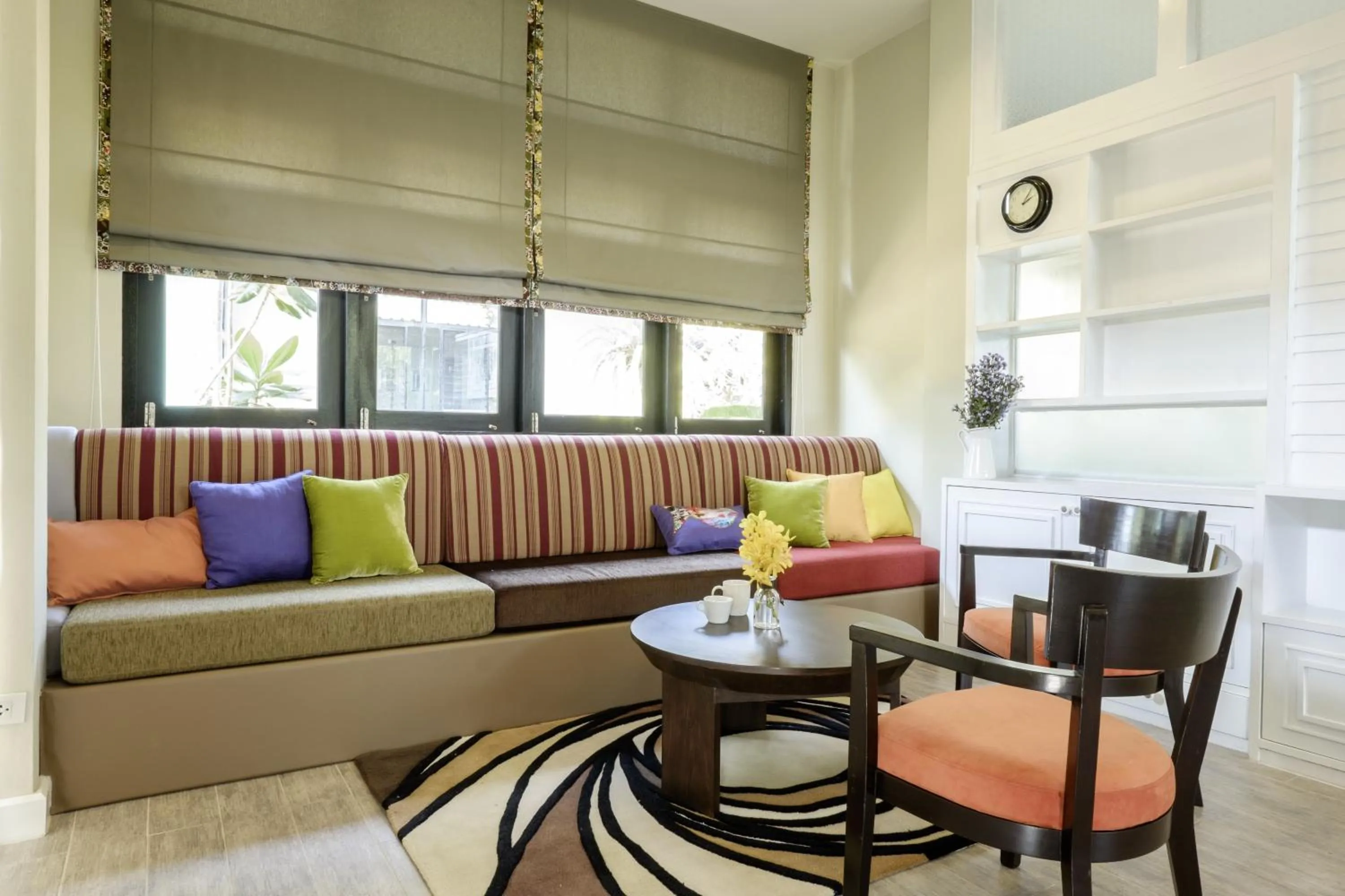 Photo of the whole room in Amphawa Caza Platuu