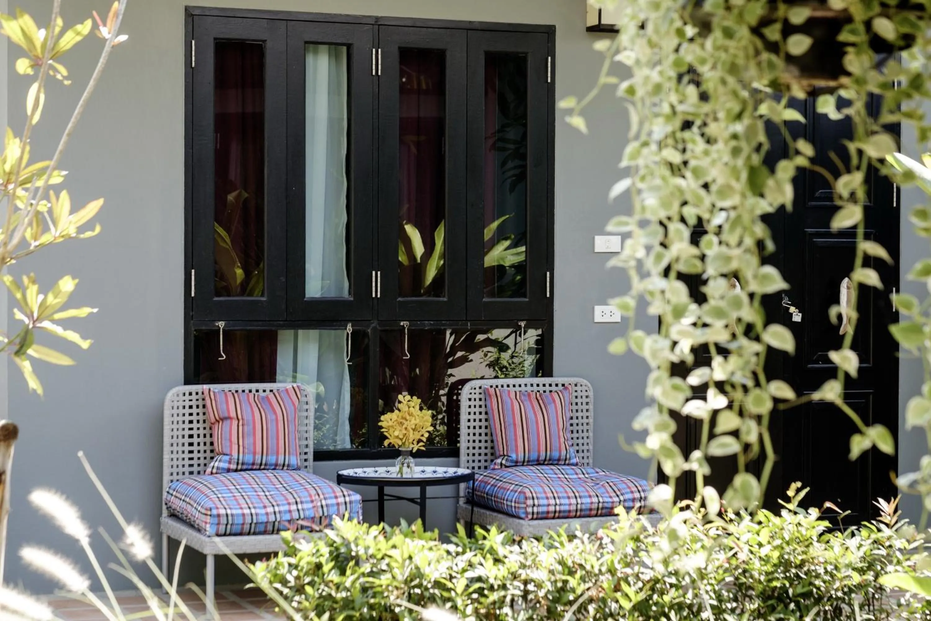 Photo of the whole room in Amphawa Caza Platuu