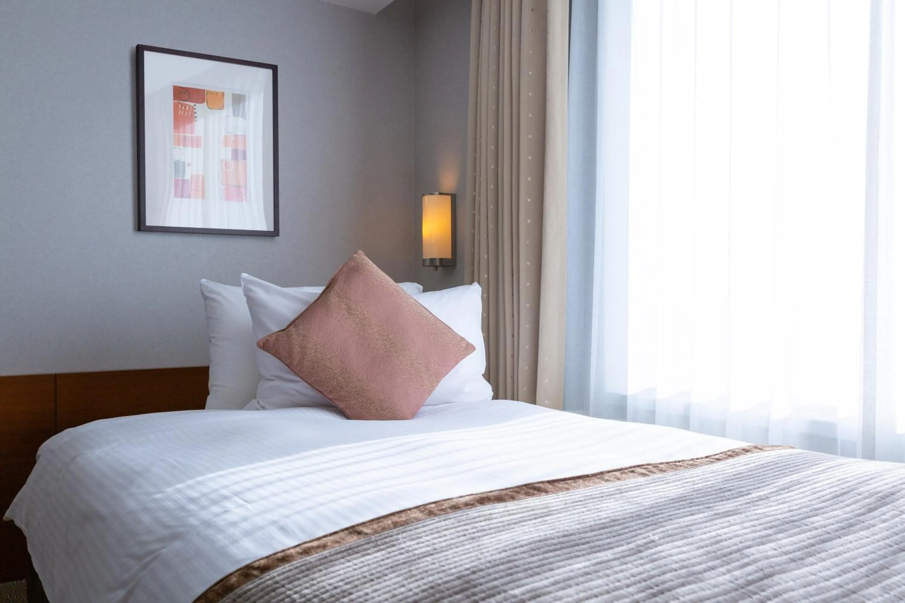 Bed in MAIHAMA VIEW HOTEL by HULIC Formerly Tokyo Bay Maihama Hotel