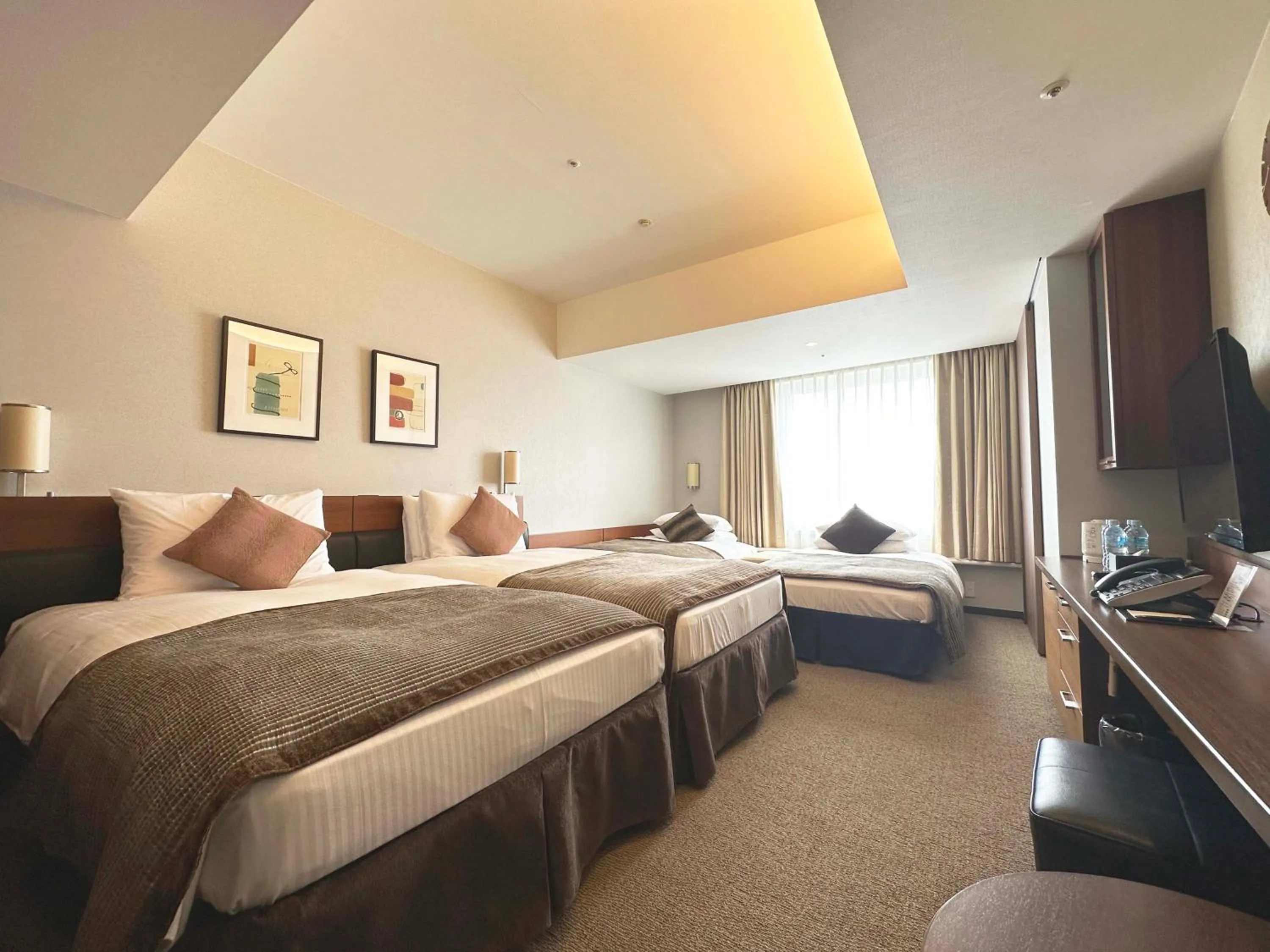 Bed in MAIHAMA VIEW HOTEL by HULIC Formerly Tokyo Bay Maihama Hotel