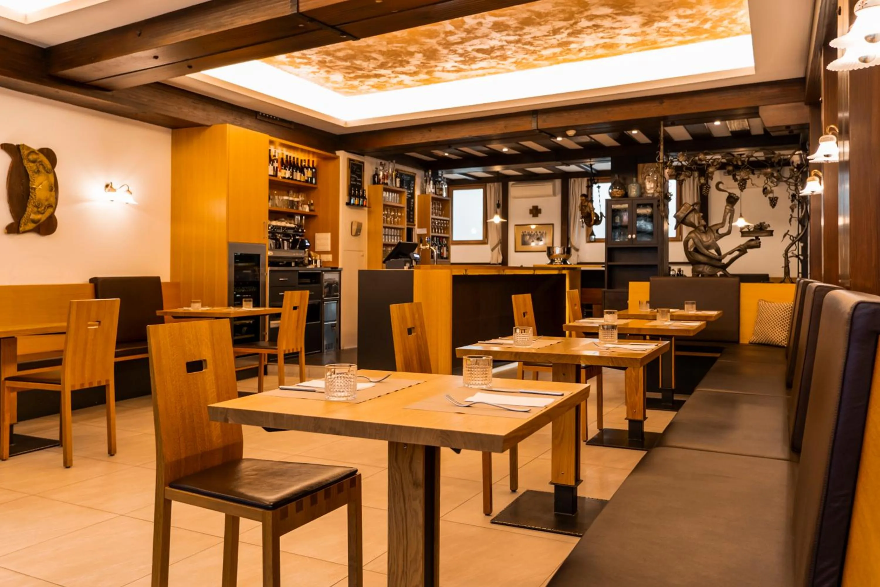 Restaurant/places to eat in Feichter Hotel & Bistro