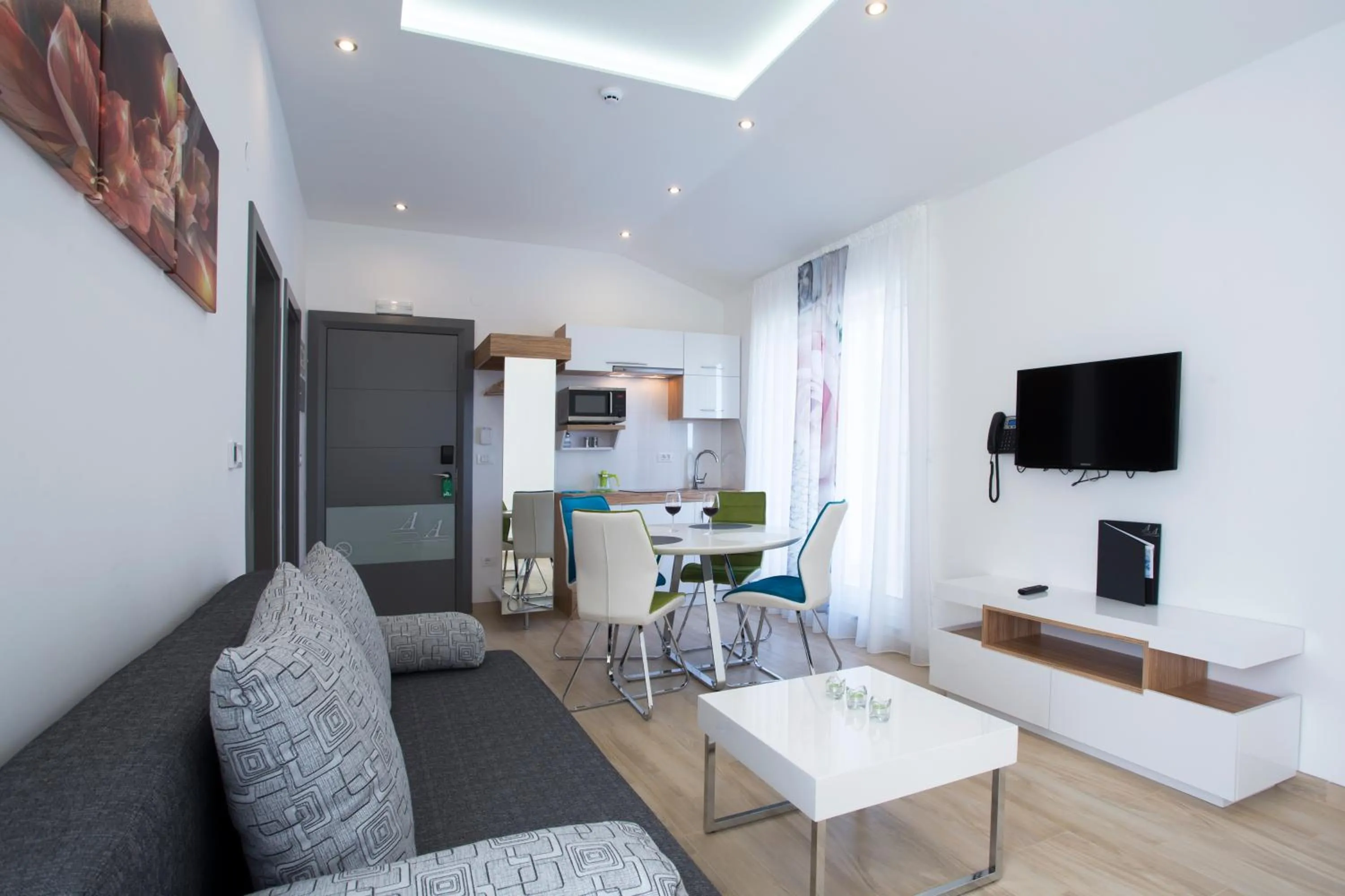 TV and multimedia in Adrion Aparthotel