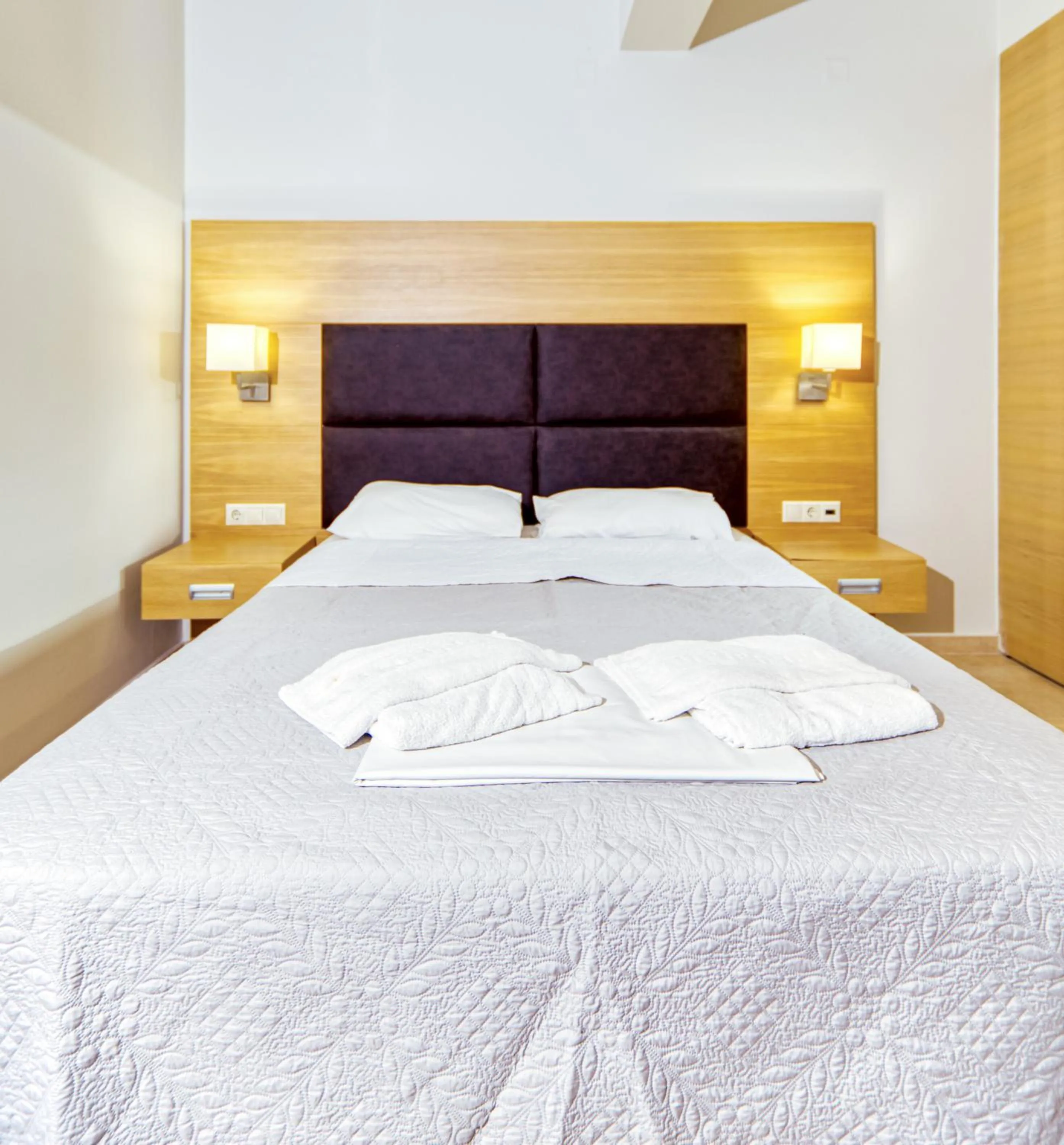 Bed in Pleasure Beach Hotel