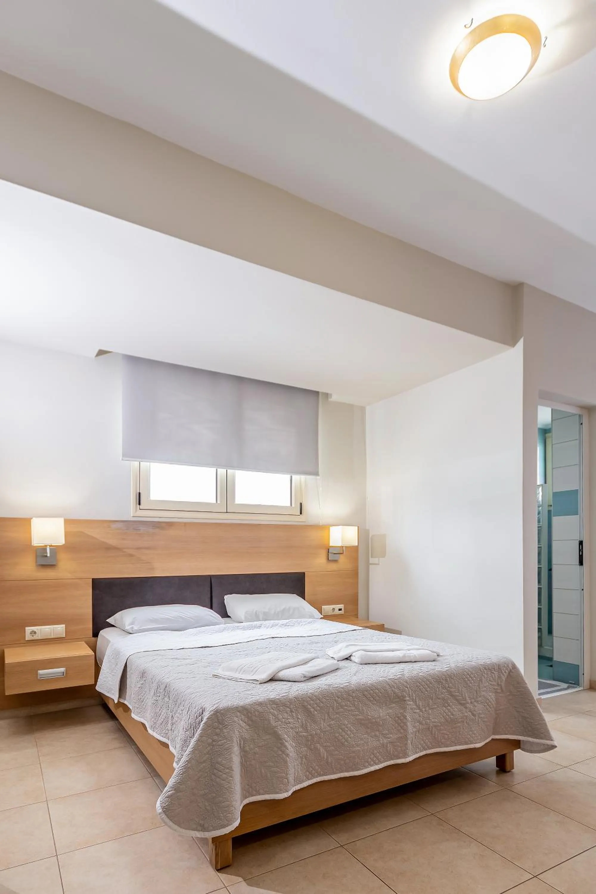 Bed in Pleasure Beach Hotel