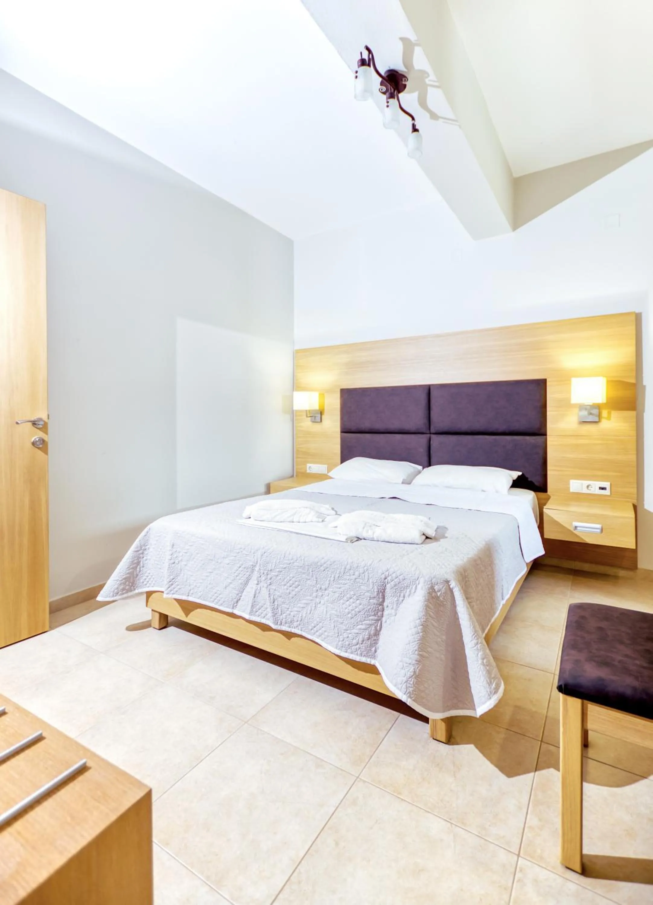 Bed in Pleasure Beach Hotel