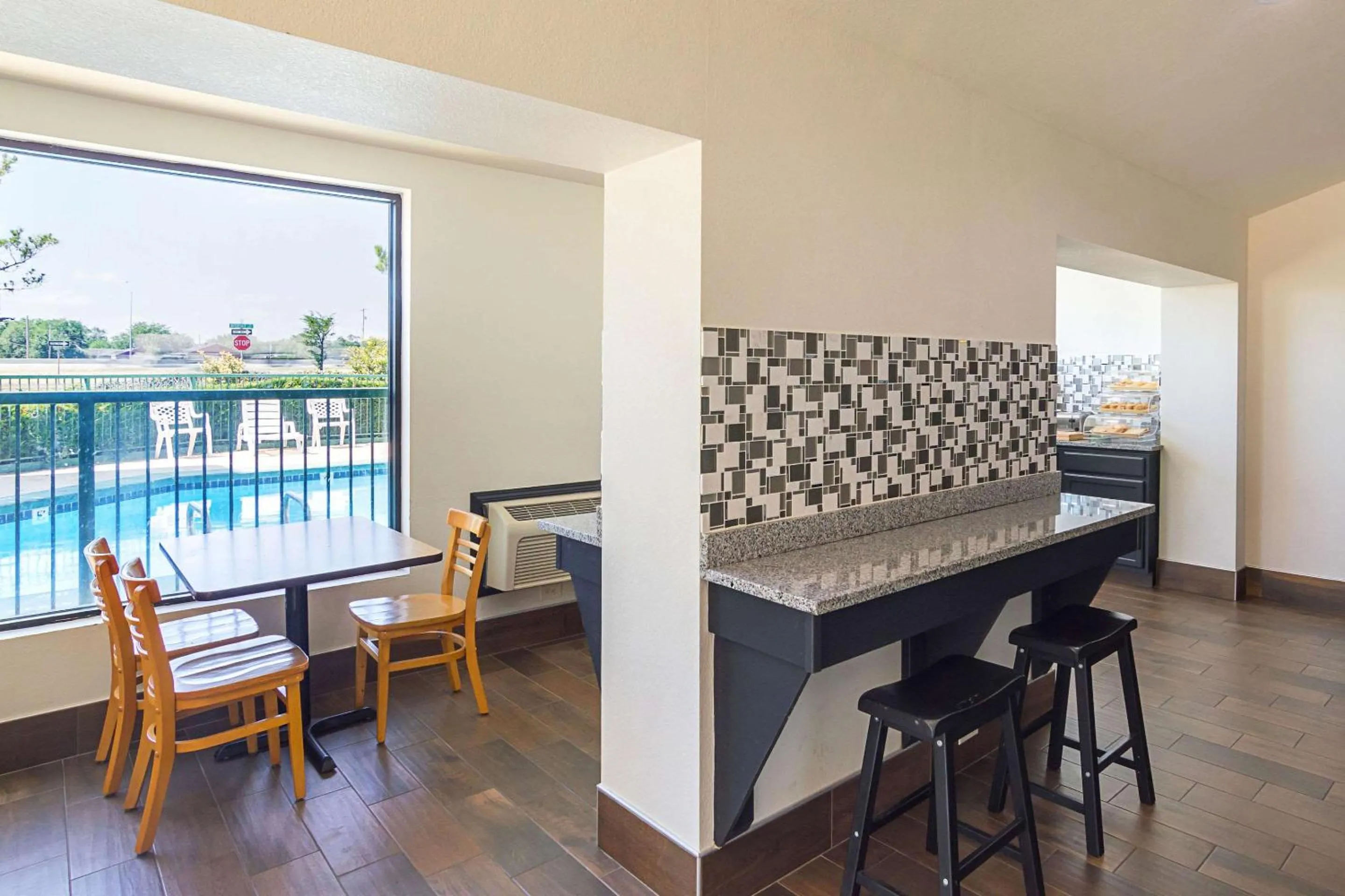 Seating area in Quality Inn Amarillo I-40 East