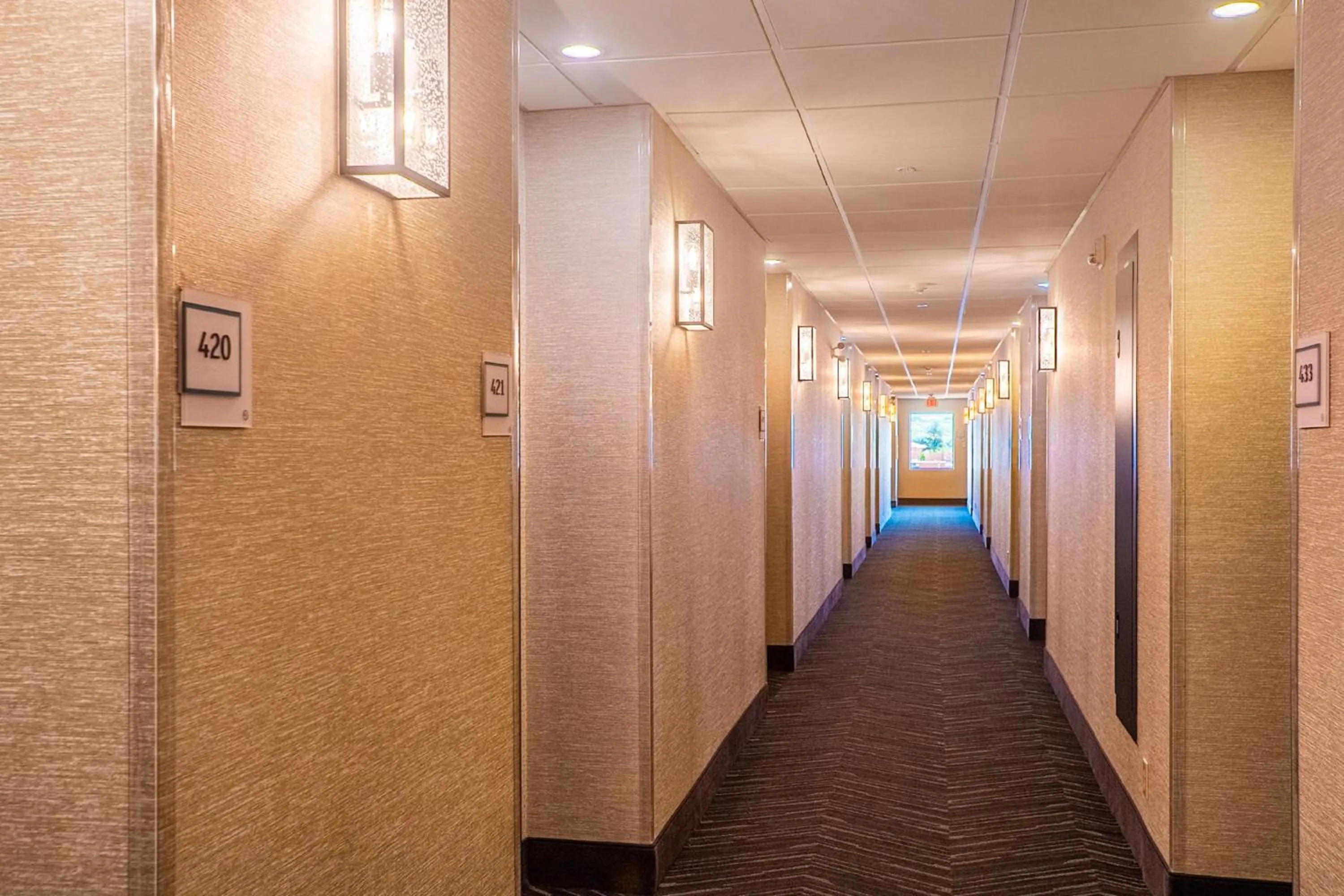 Photo of the whole room in Holiday Inn Hotel & Suites Osoyoos by IHG