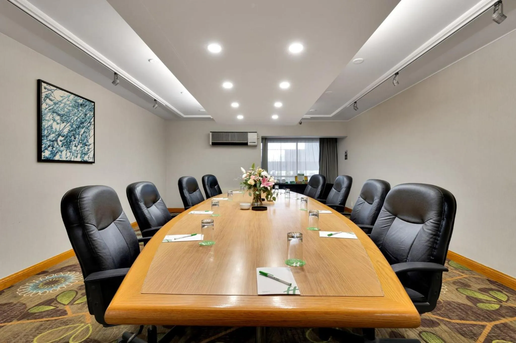 Meeting/conference room in Holiday Inn Hotel Peterborough Waterfront by IHG