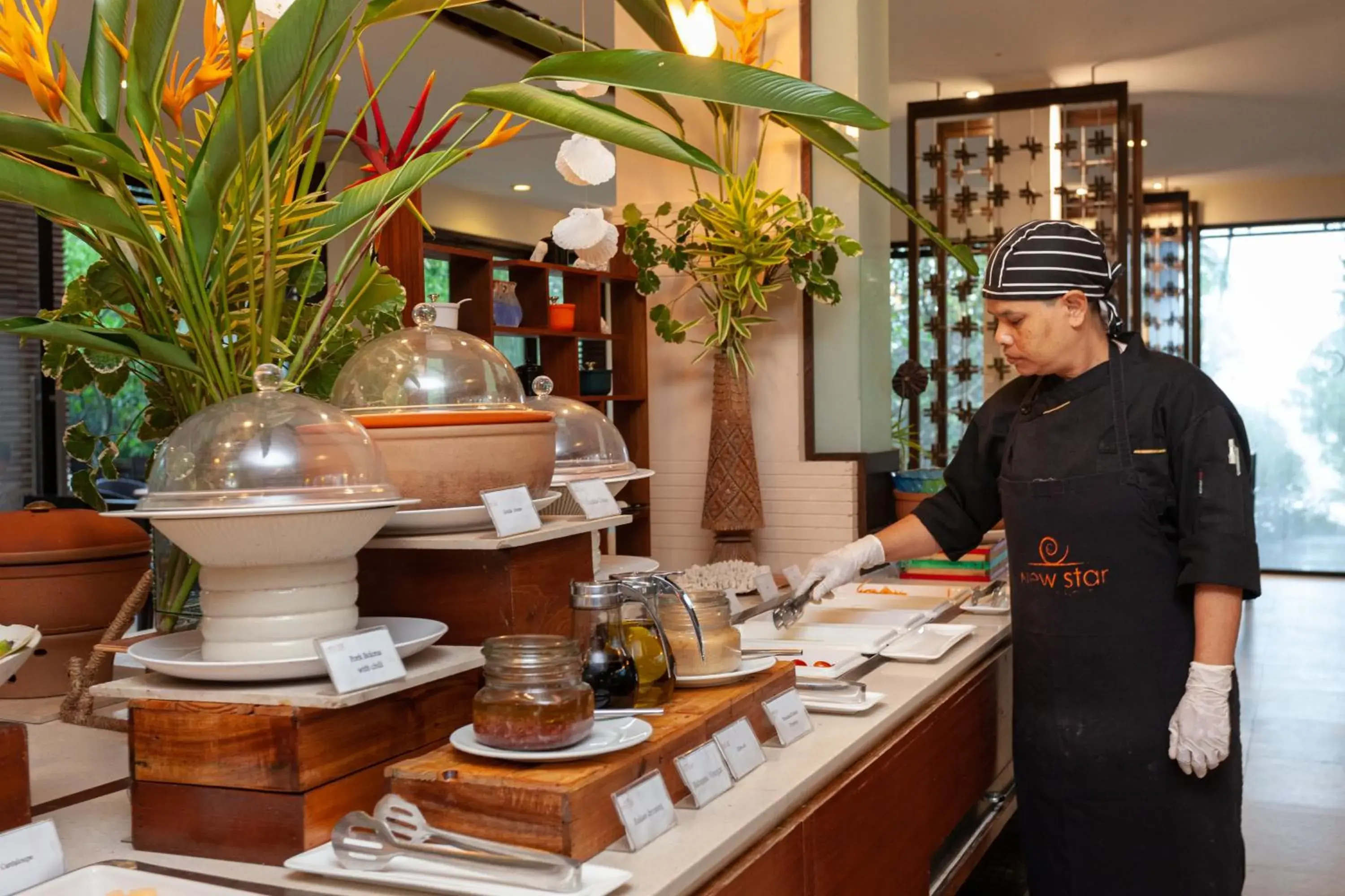 Breakfast in New Star Beach Resort Breakfast in New Star Beach Resort