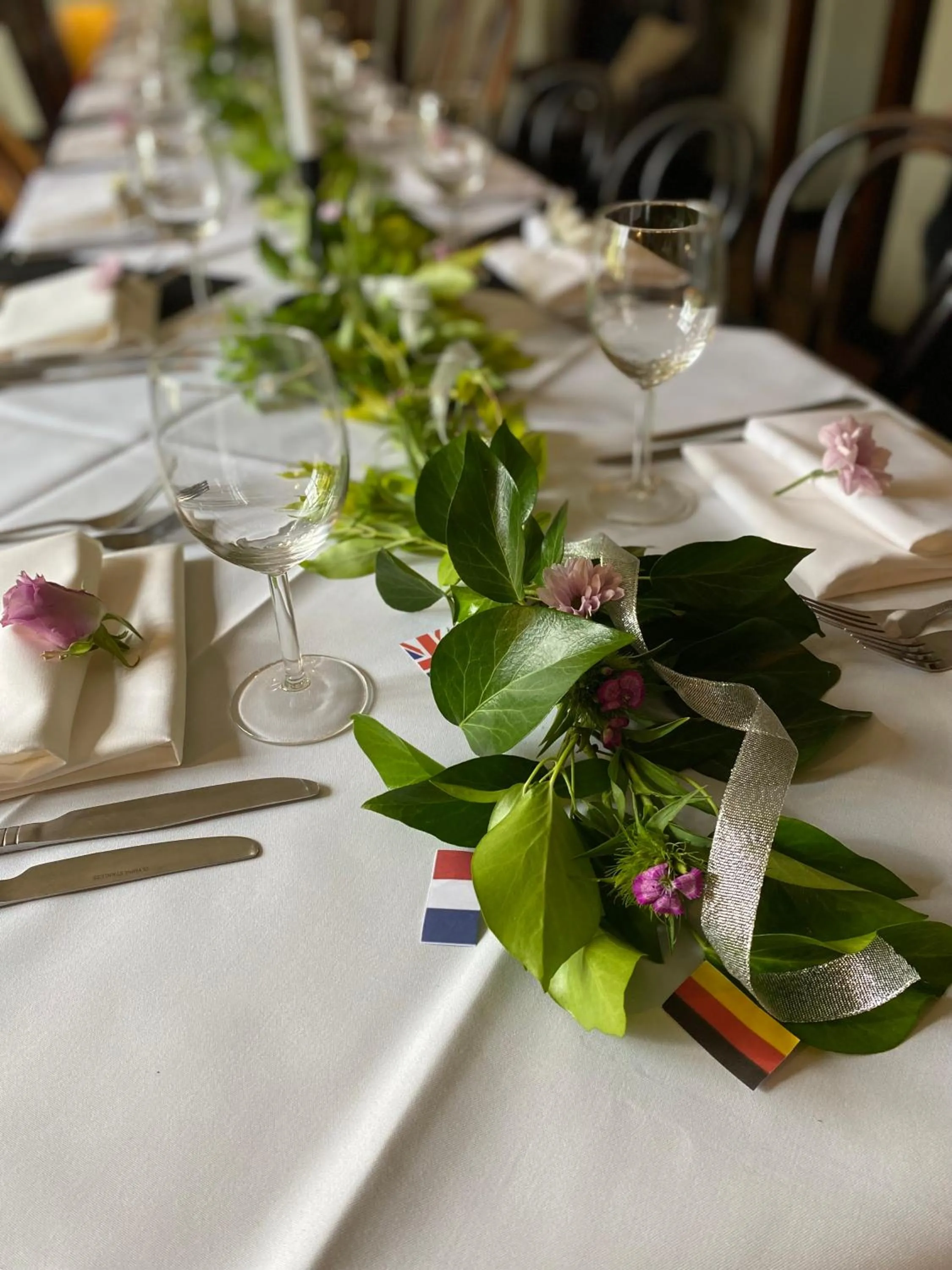 Restaurant/places to eat in The Dukes