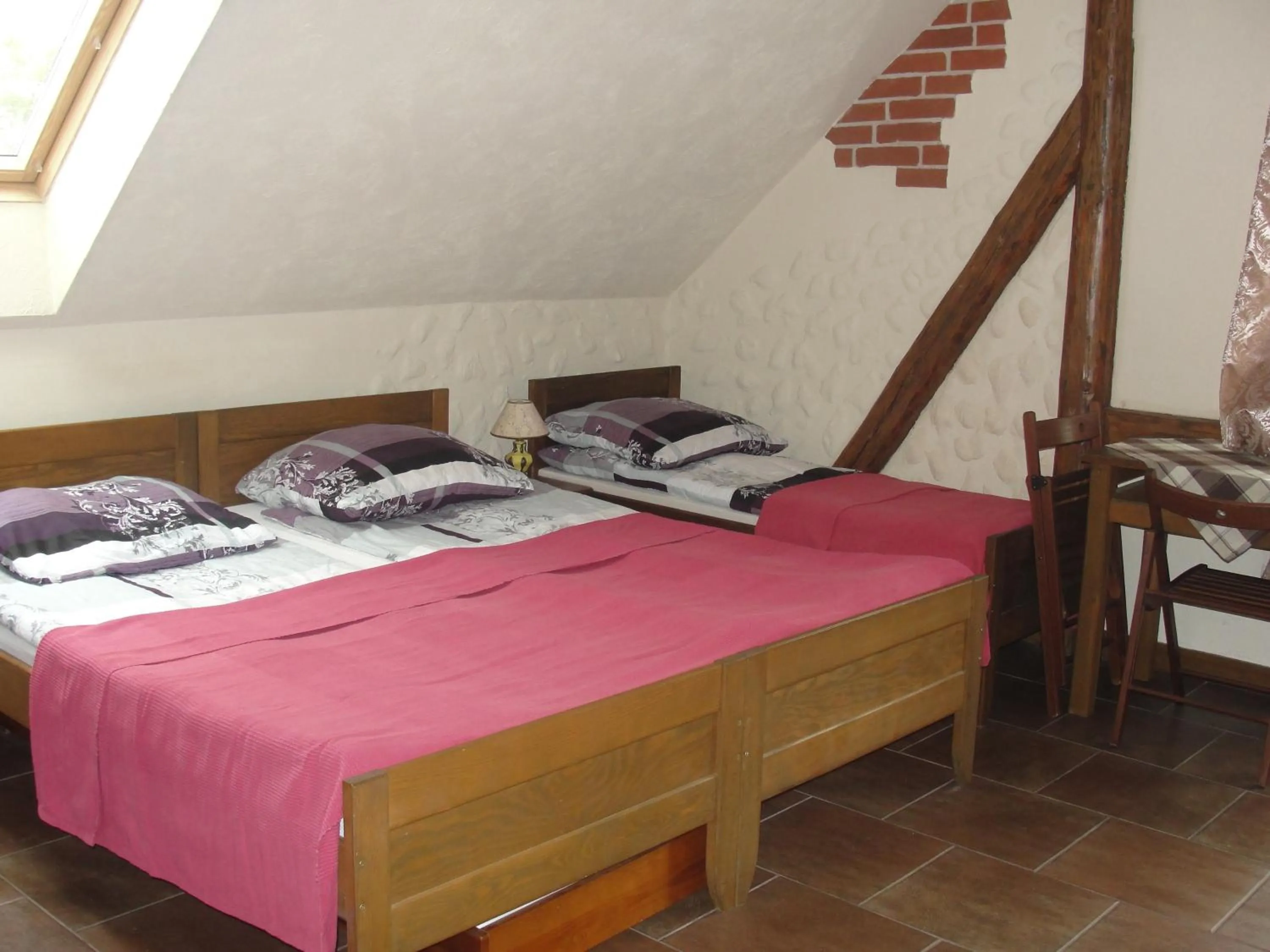 Bed in Pokoje i domki Saraceńska Chata