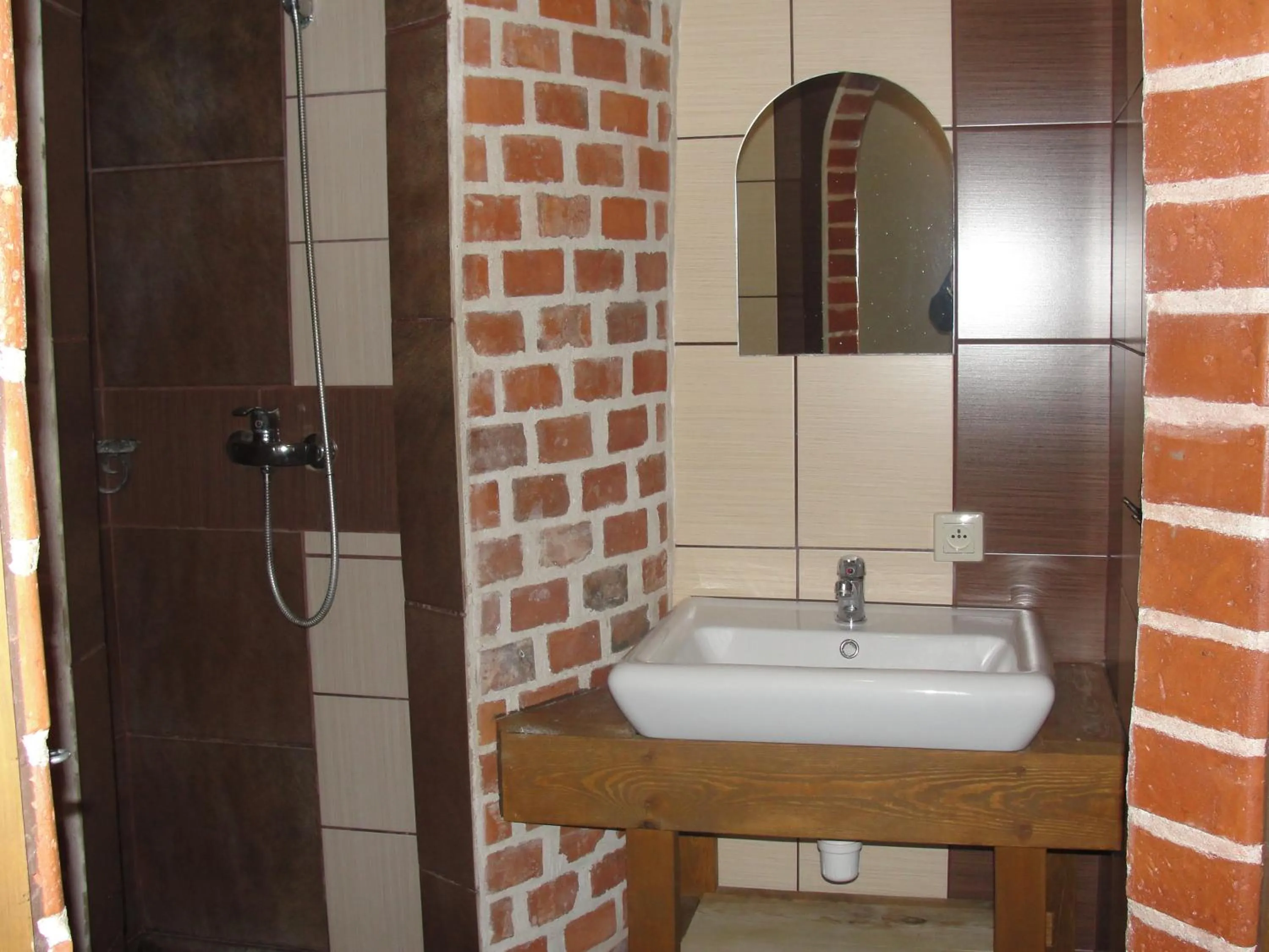 Shower in Pokoje i domki Saraceńska Chata