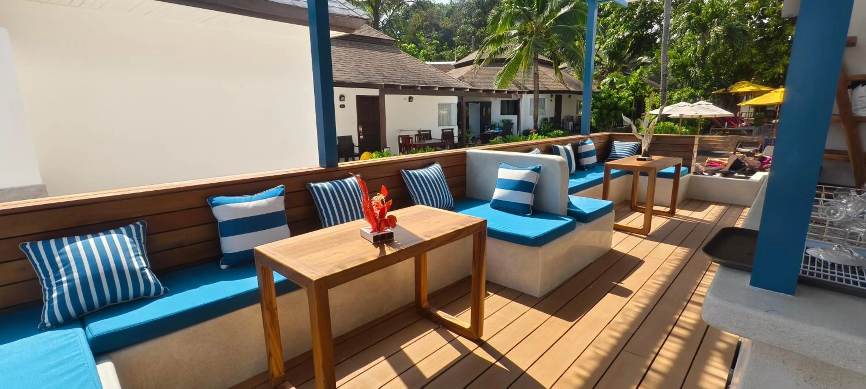 Lounge or bar in Chaweng Cove Beach Resort