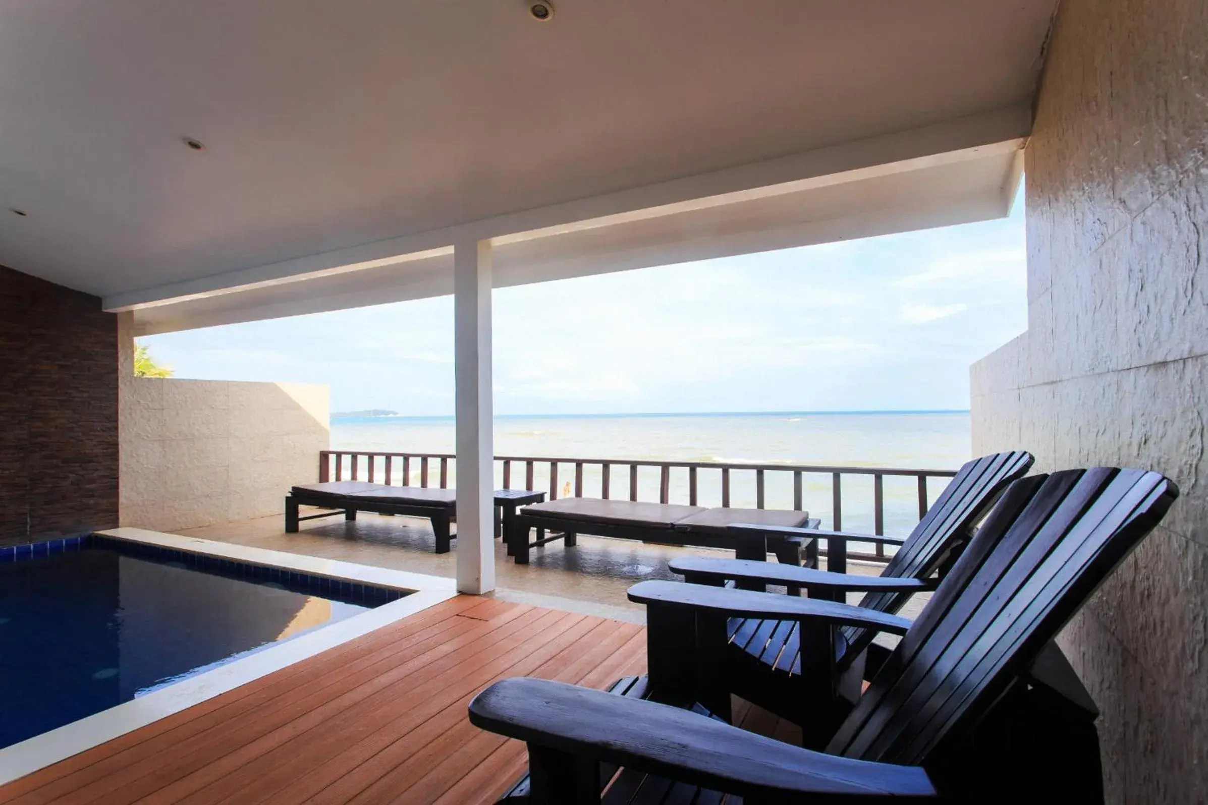 Balcony/Terrace in Chaweng Cove Beach Resort Balcony/Terrace in Chaweng Cove Beach Resort