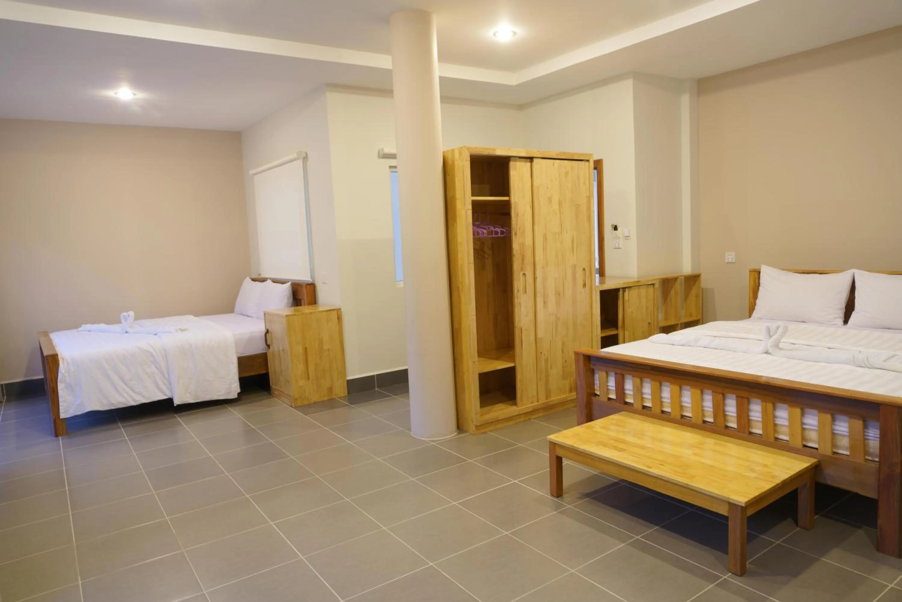 Photo of the whole room, Bed in Sok Heng Guesthouse