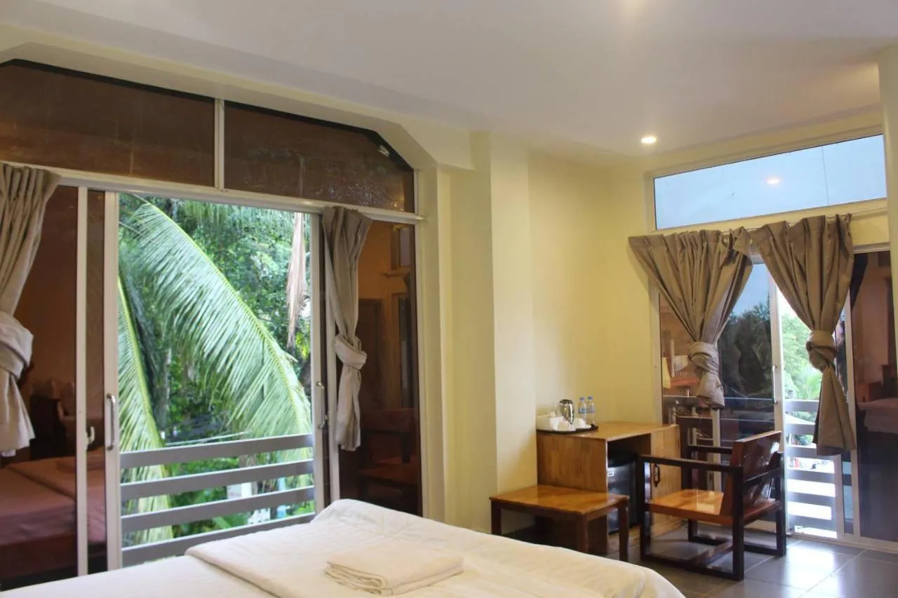 Bed in Sok Heng Guesthouse