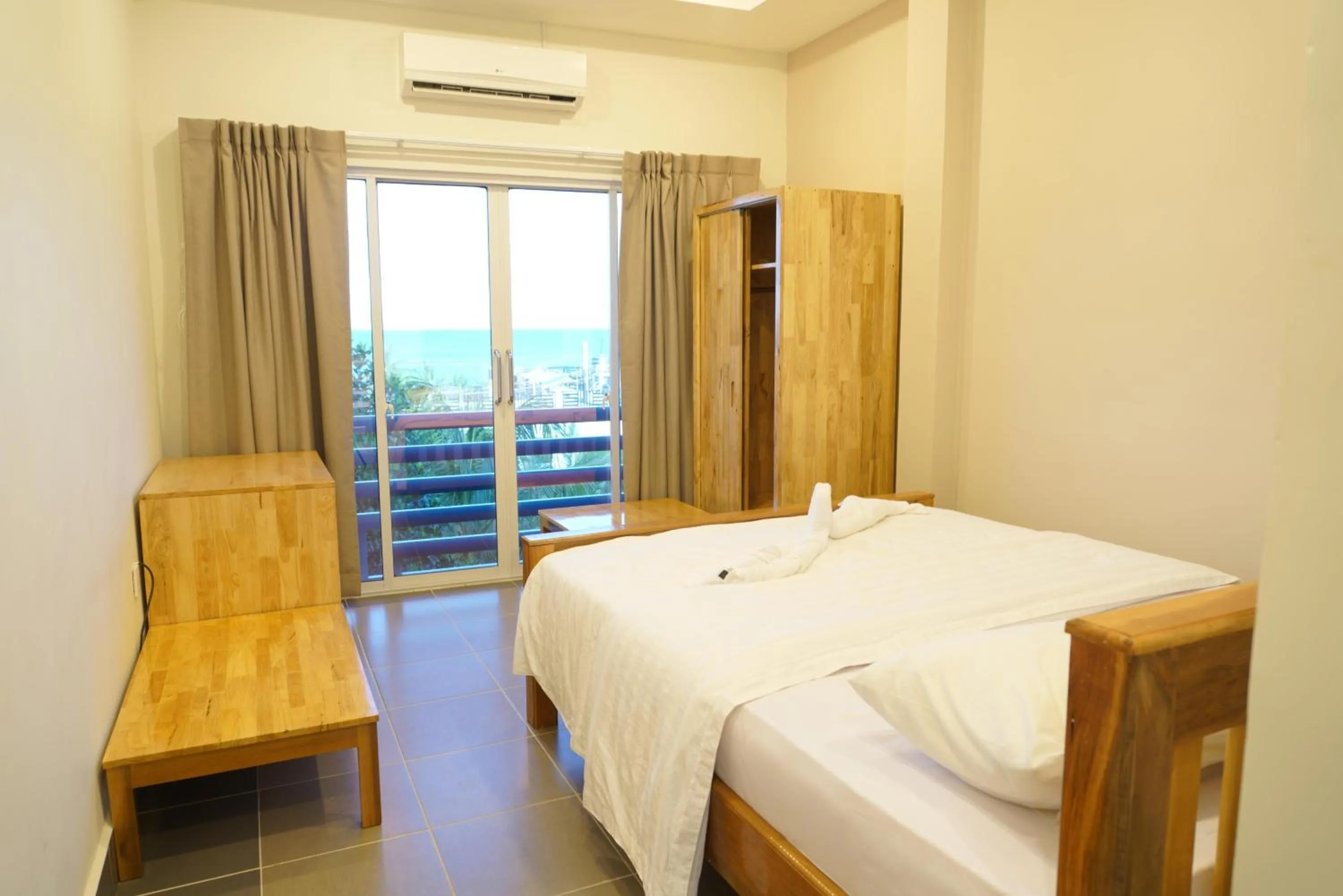 Photo of the whole room, Bed in Sok Heng Guesthouse