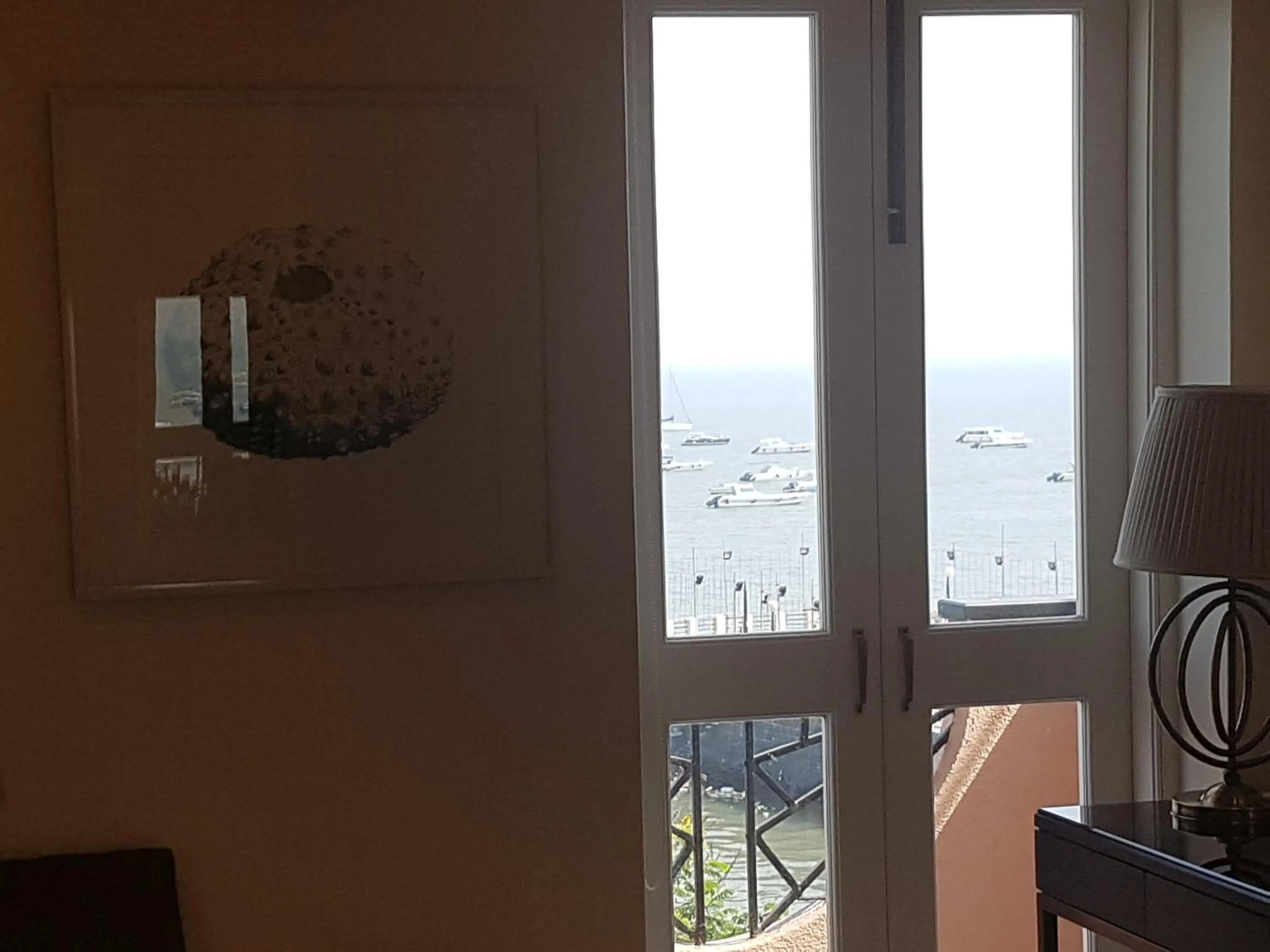Sea view in Hotel Harbour View Colaba